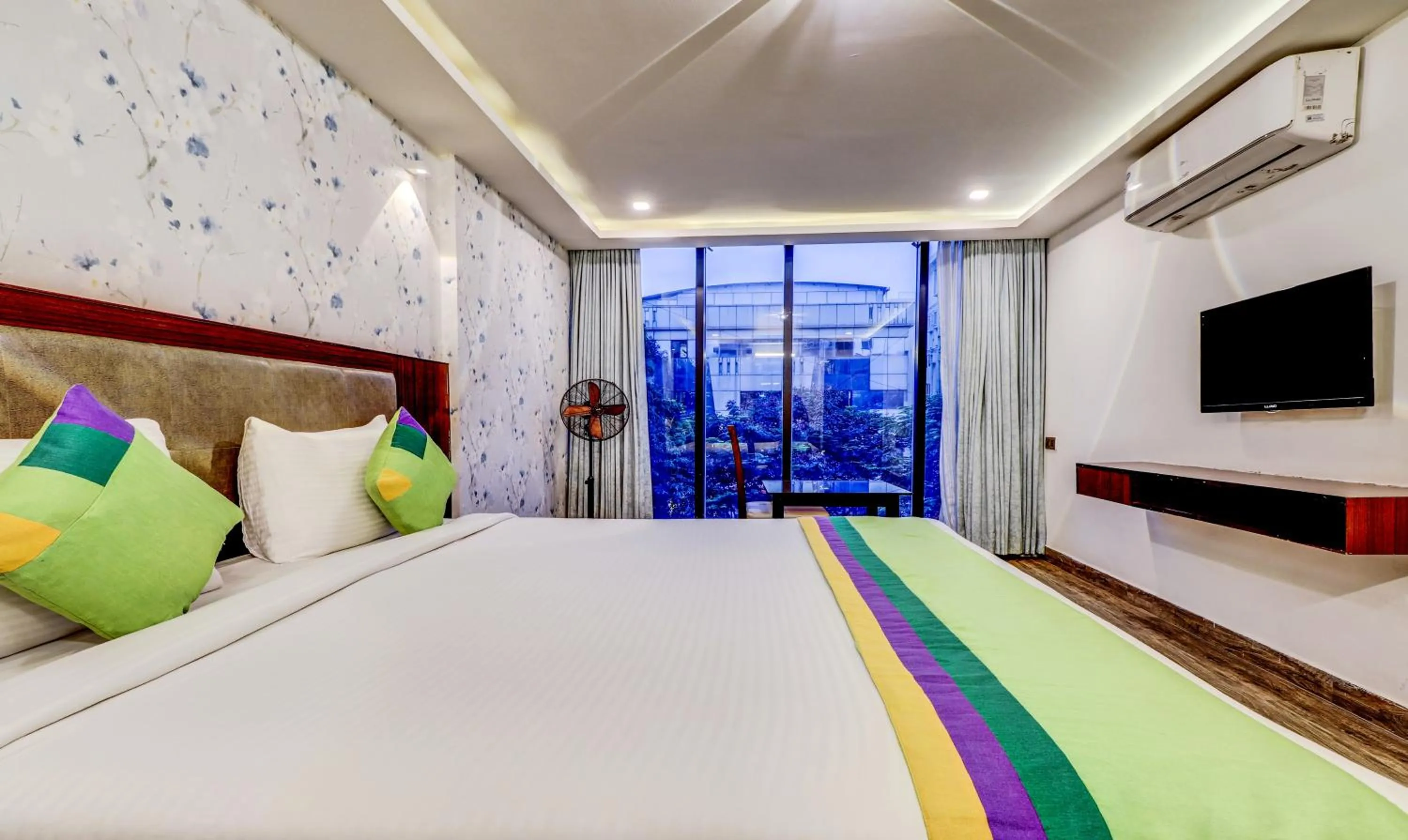 TV and multimedia in Treebo Paul's Inn