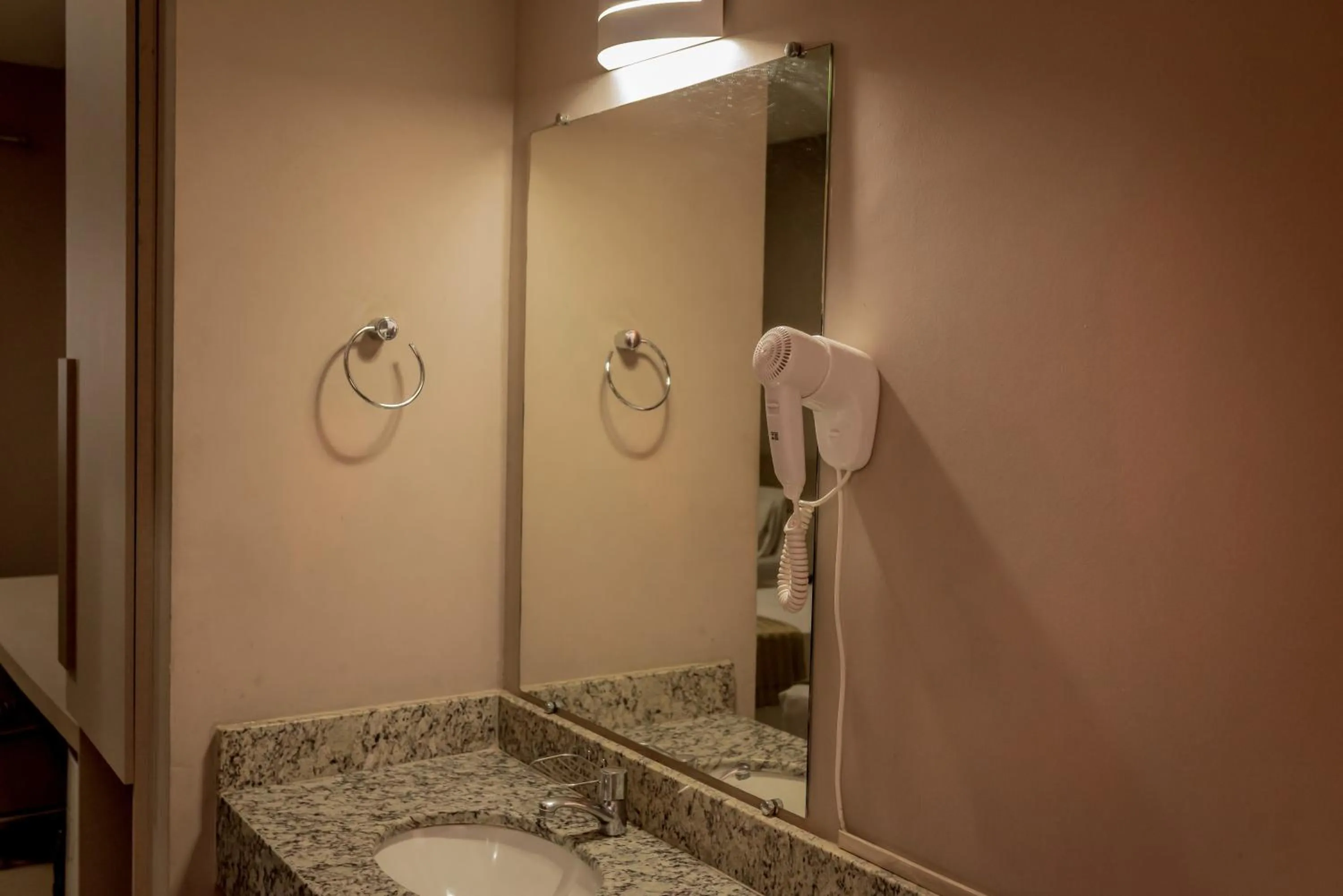 Bathroom in Fenix Hotel Araxá