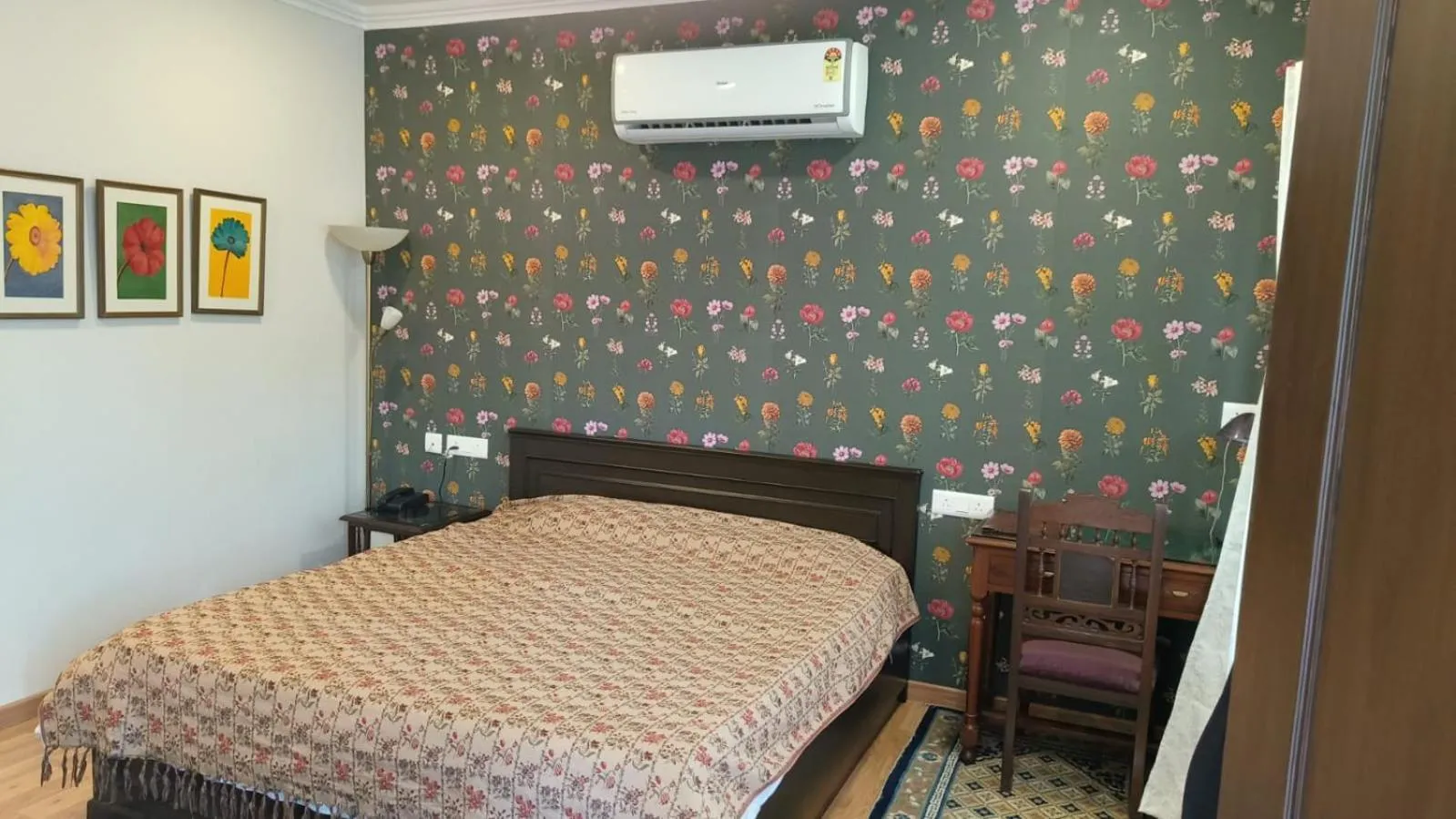 Bedroom, Bed in Vandana's Bed and breakfast