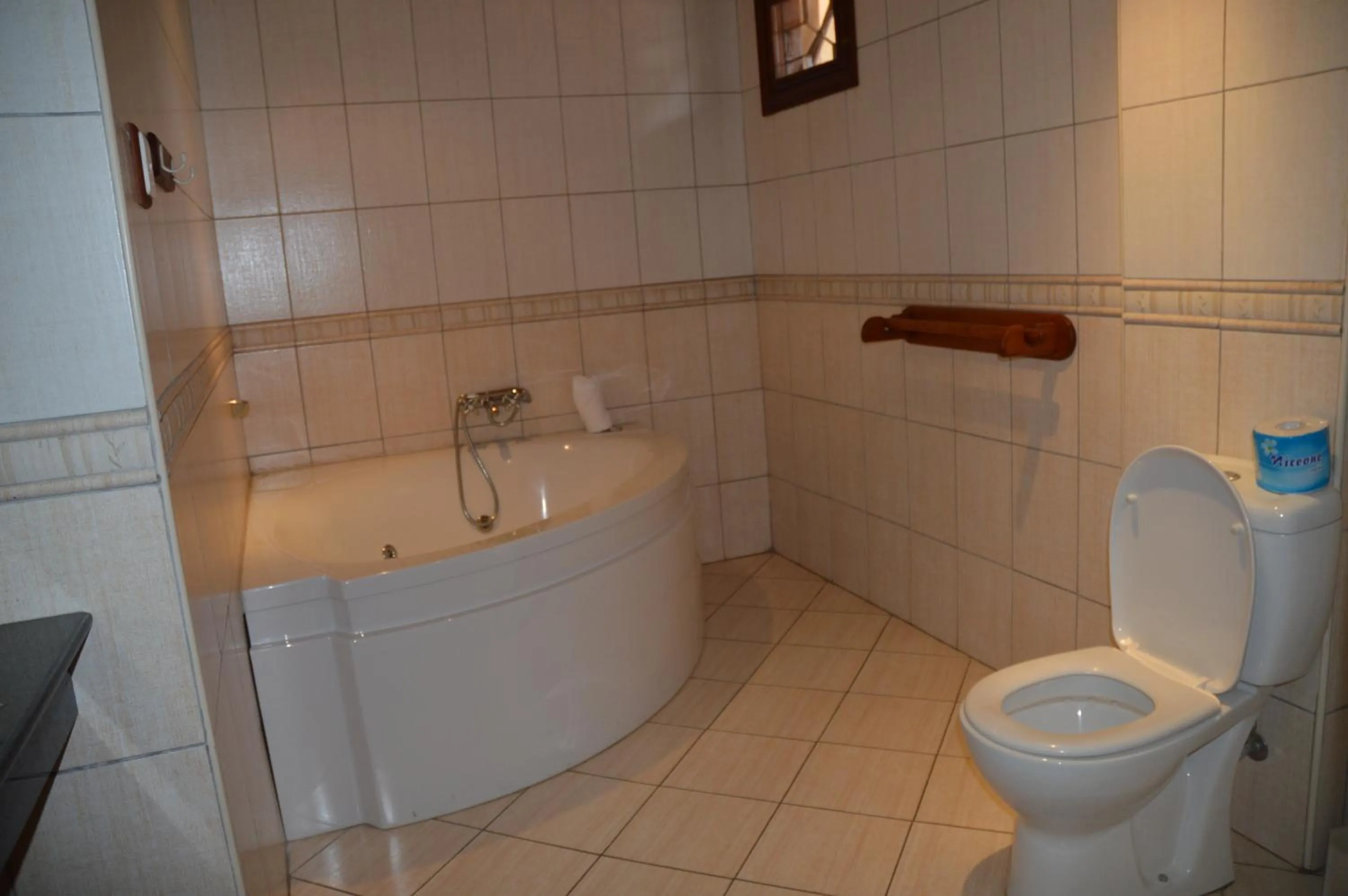 Property building in Ryan's Bay Hotel