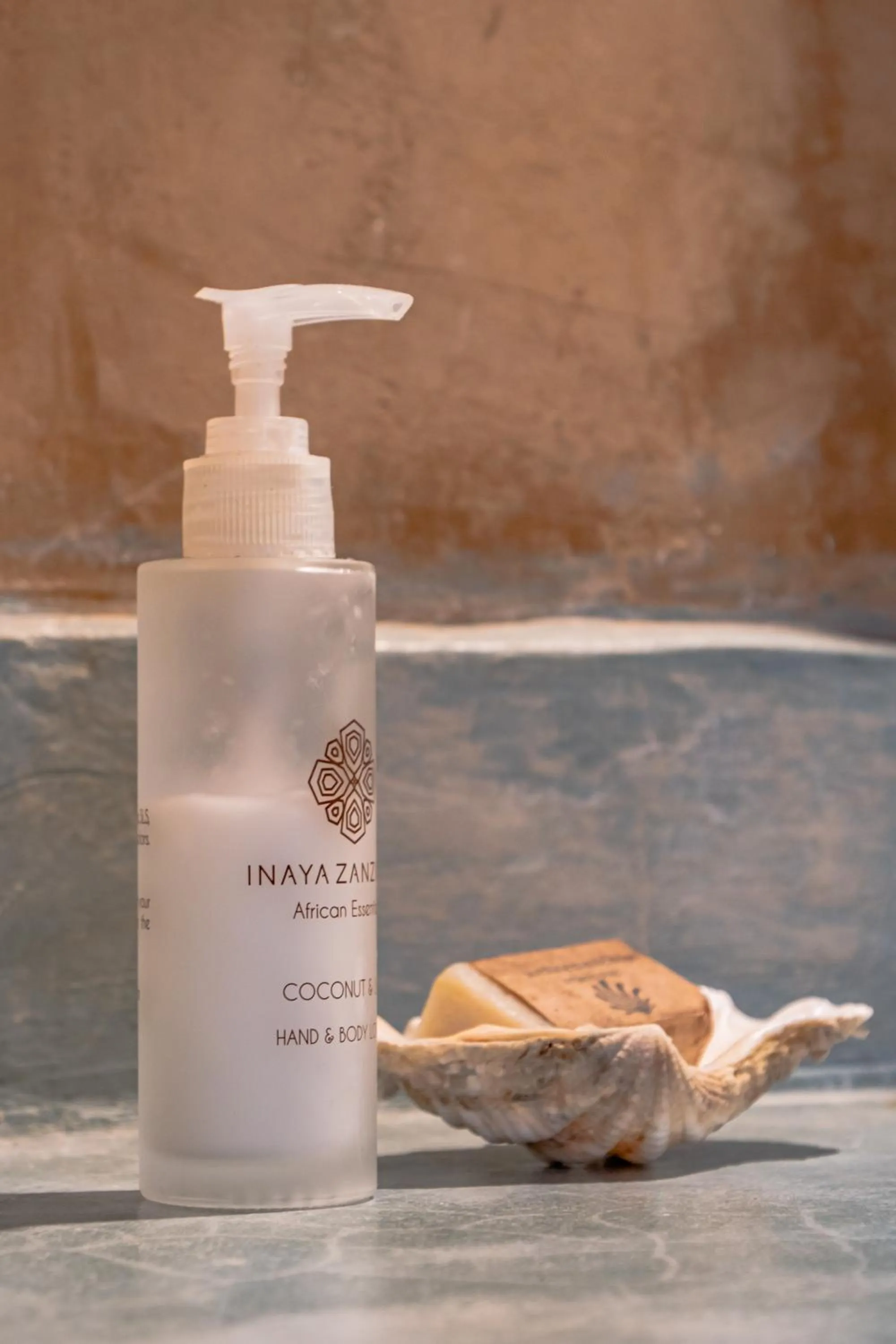 Bathroom in Sunshine Marine Lodge