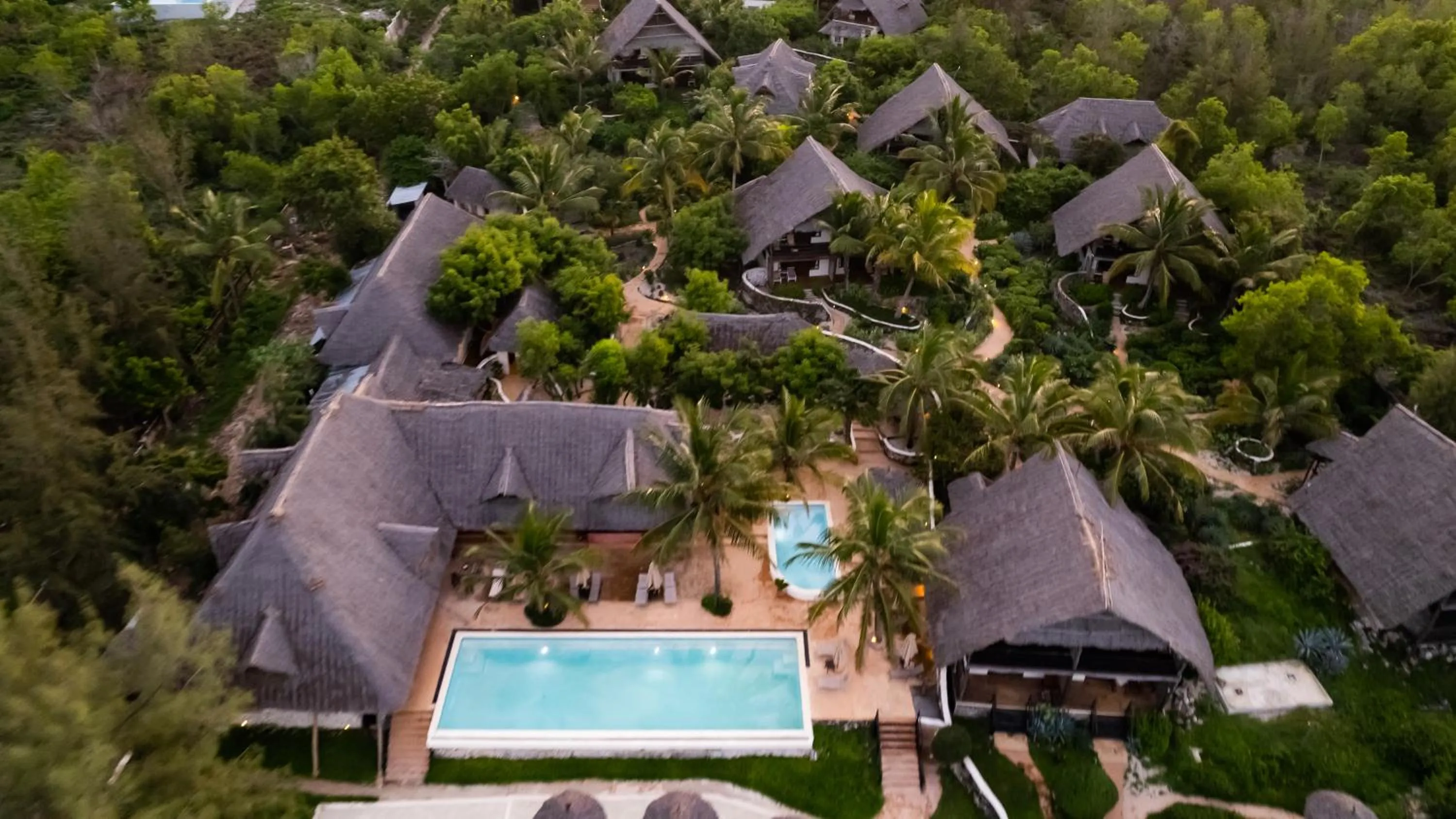 Property building in Sunshine Marine Lodge