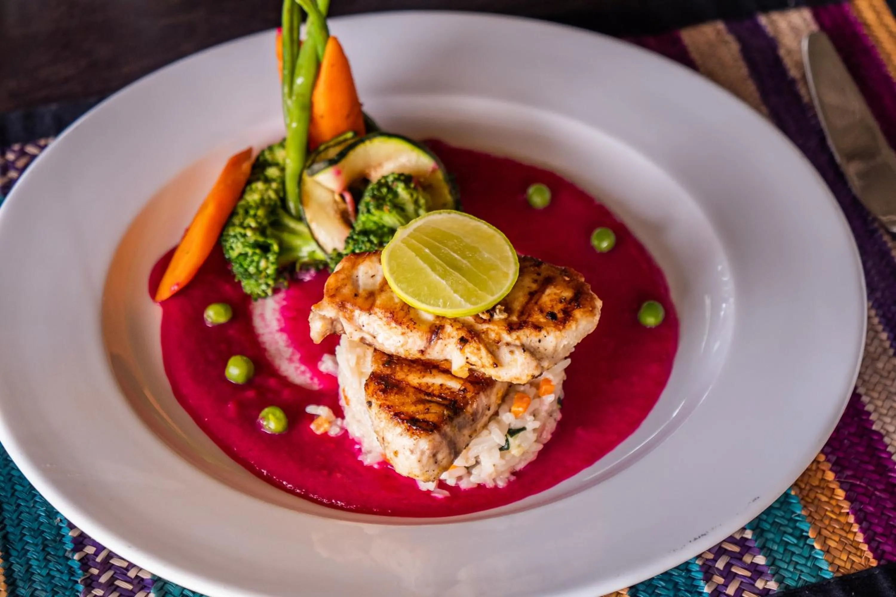 Restaurant/places to eat in Sunshine Marine Lodge