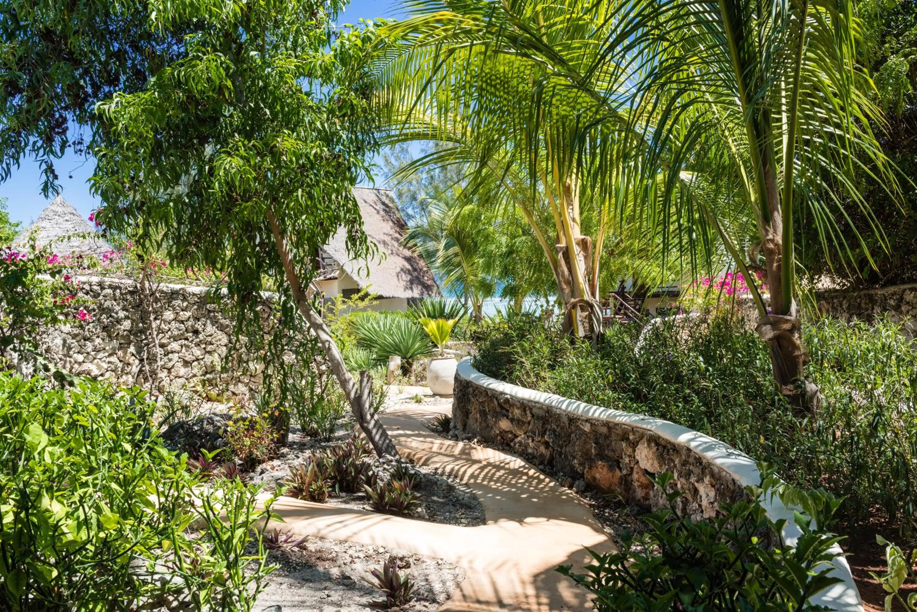 Garden in Sunshine Marine Lodge