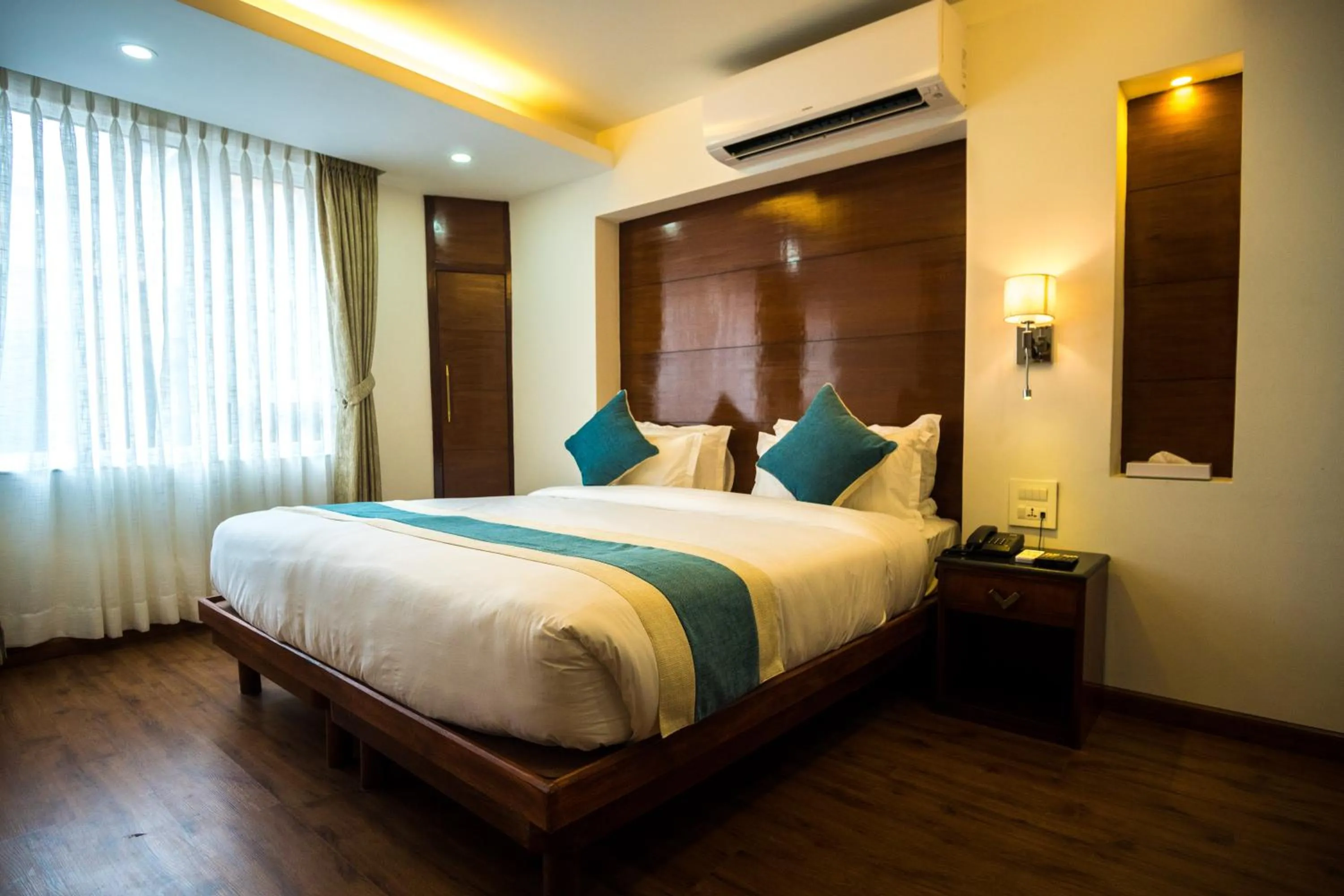 Bedroom, Bed in Hotel Tradition and Spa