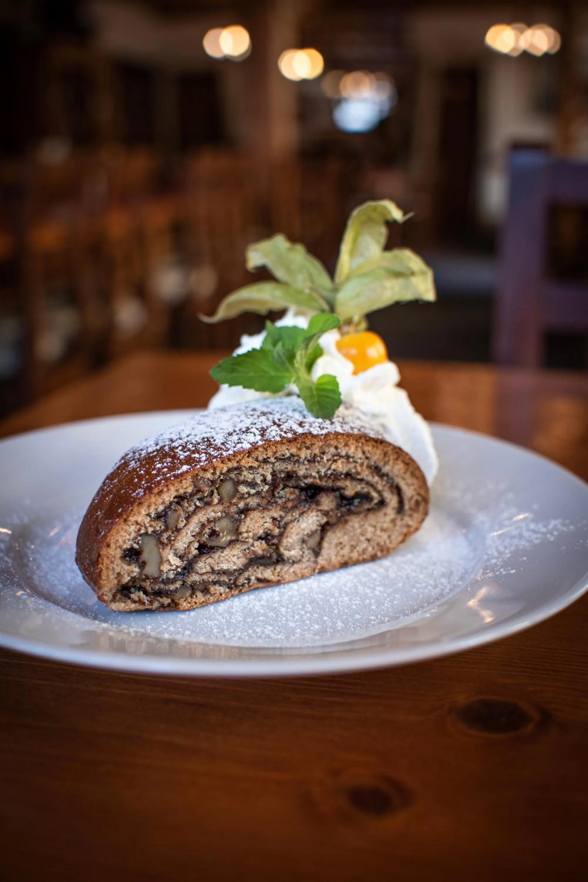 Food and drinks in Hotel Jelinek