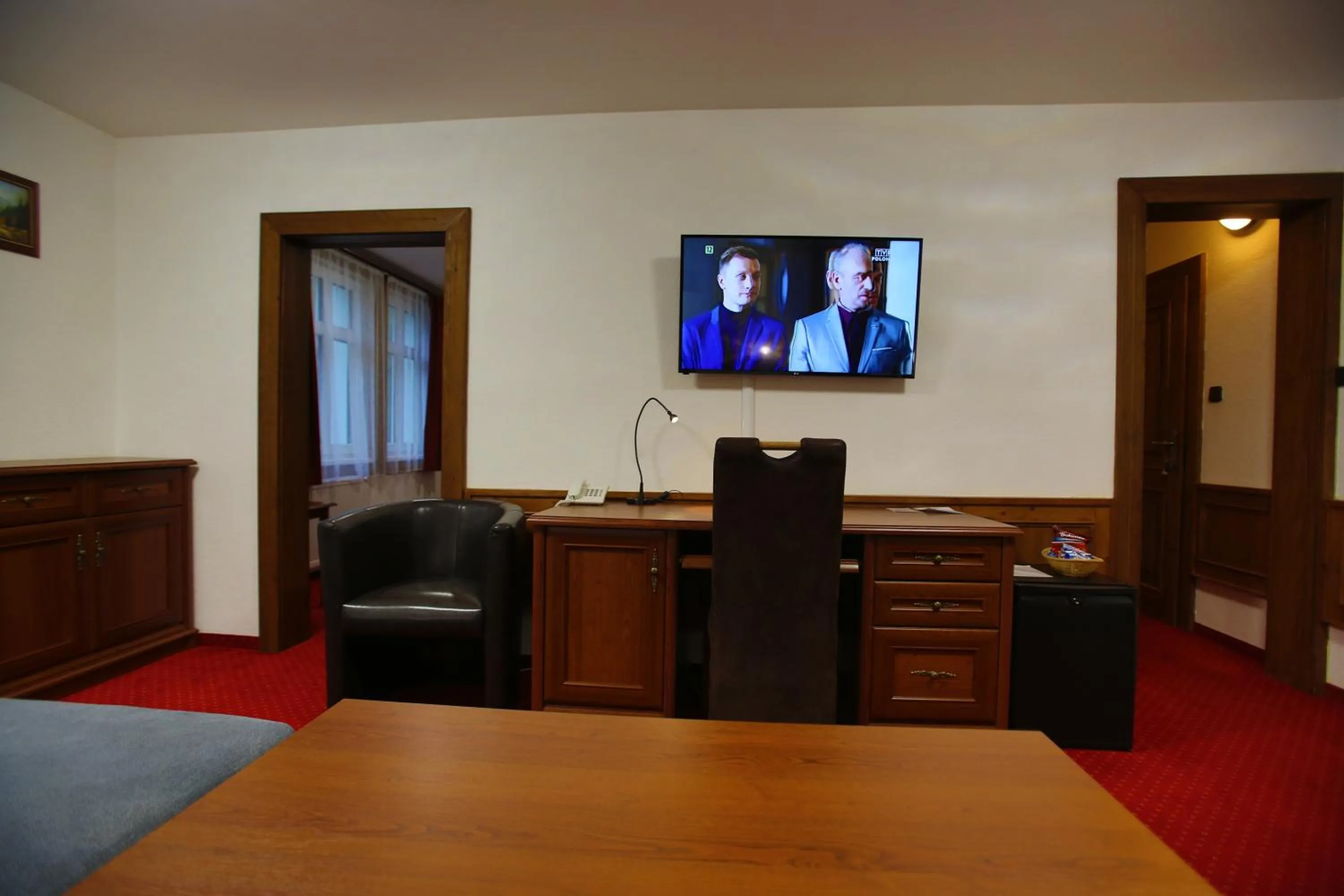 TV and multimedia in Hotel Jelinek