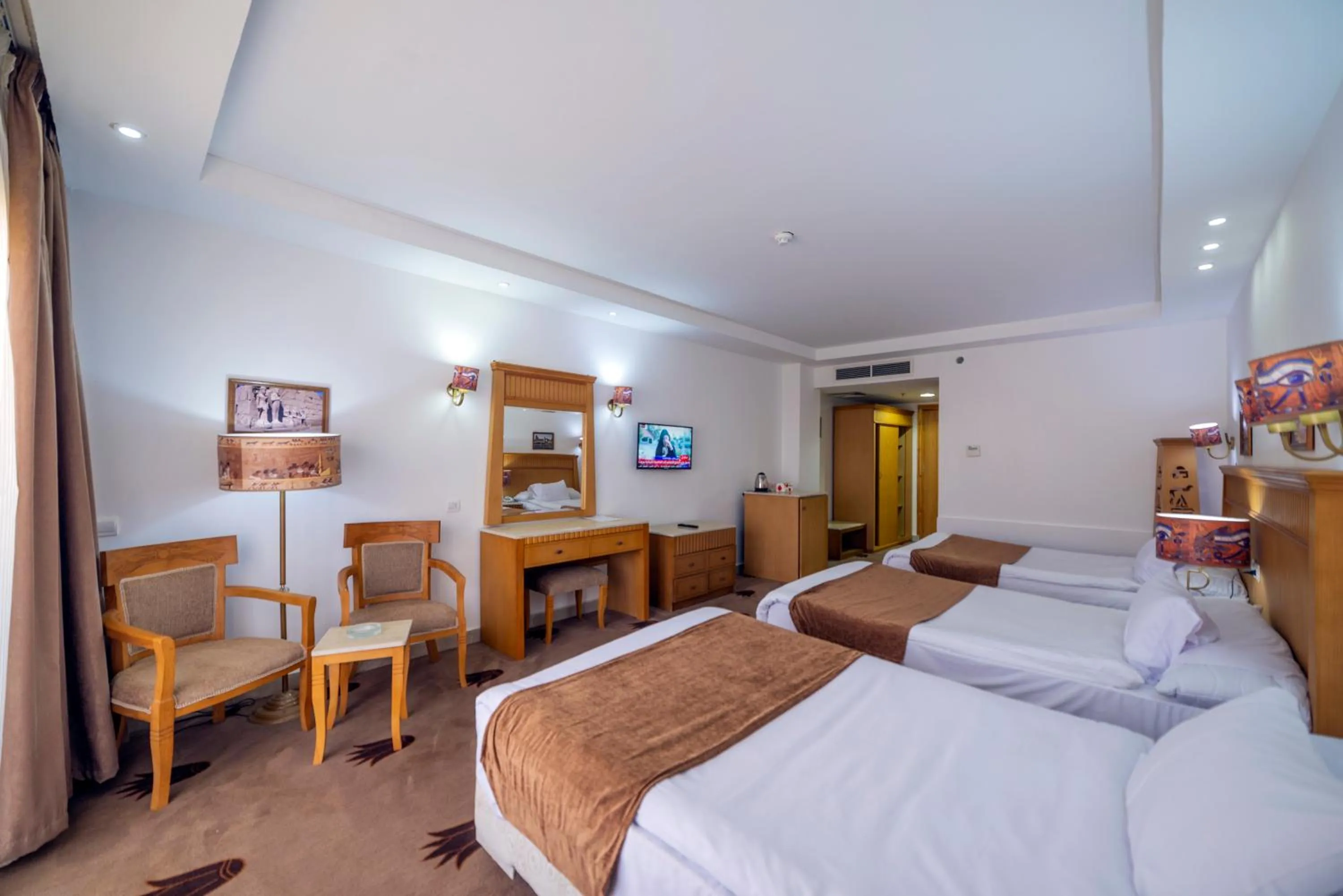 Bedroom, Bed in Regency Pyramids Hotel