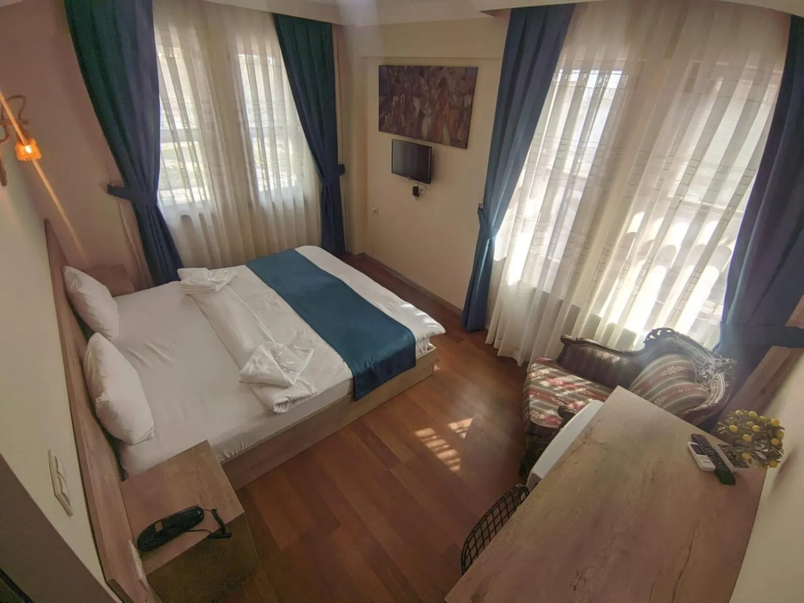 Photo of the whole room, Bed in Rumeli Konak Butik Otel
