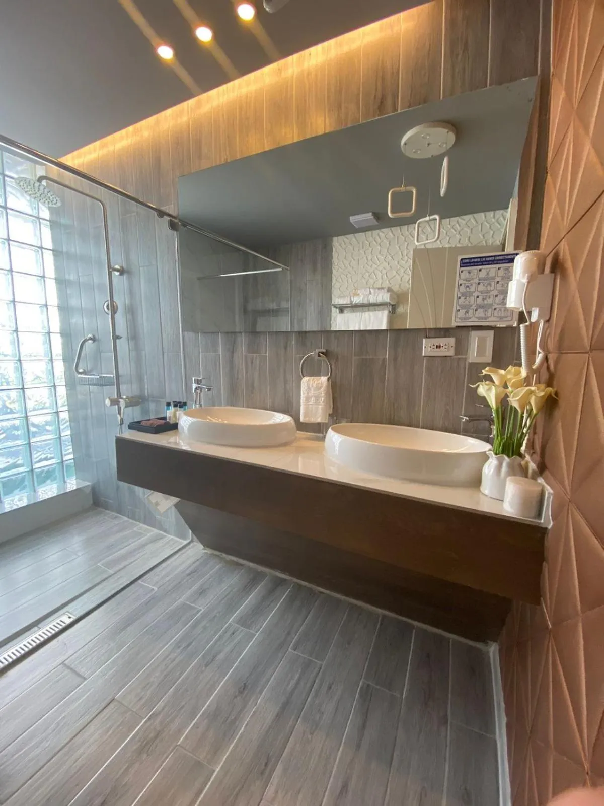 Bathroom in KH Hotel Boutique