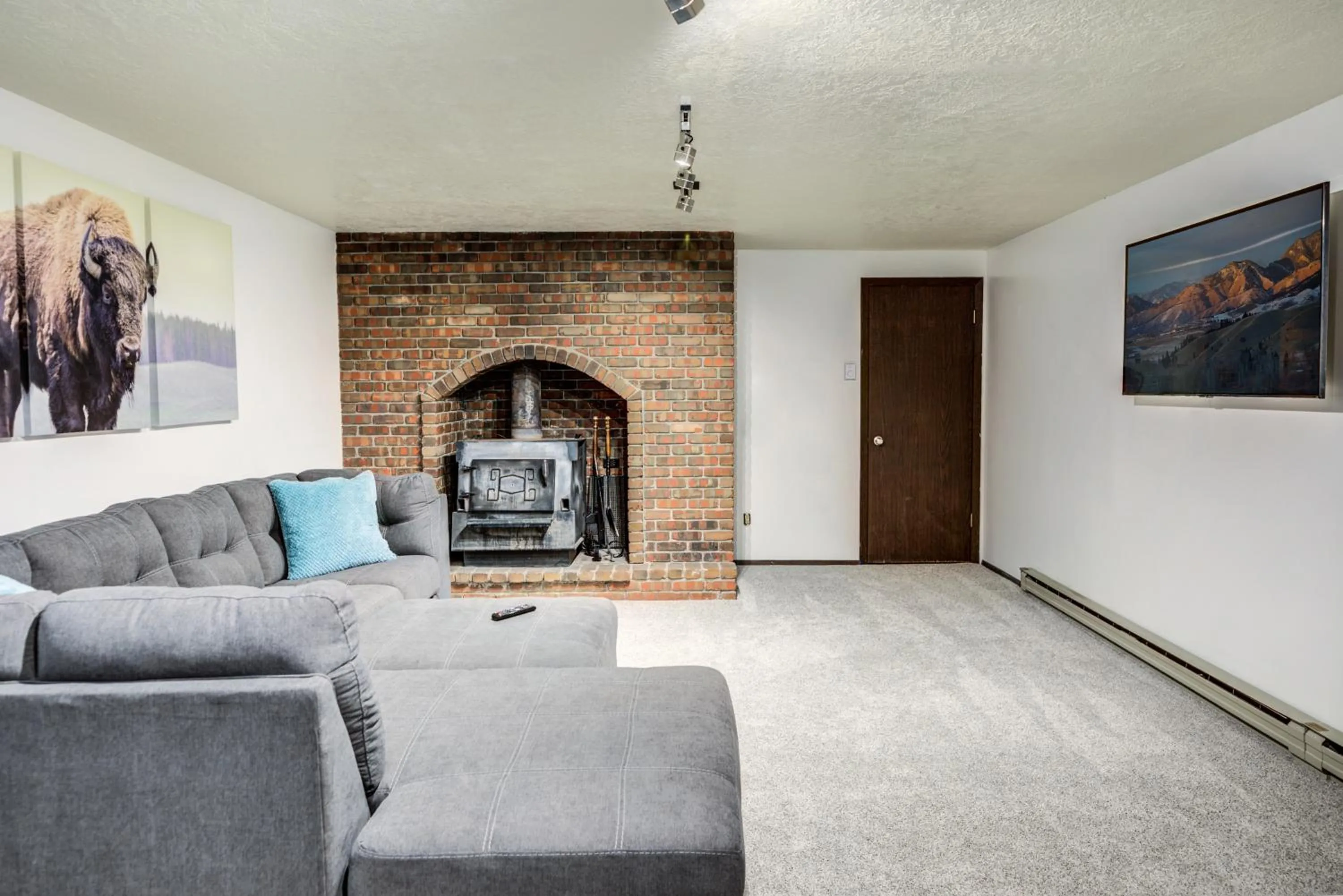 TV and multimedia in Geyser Getaway