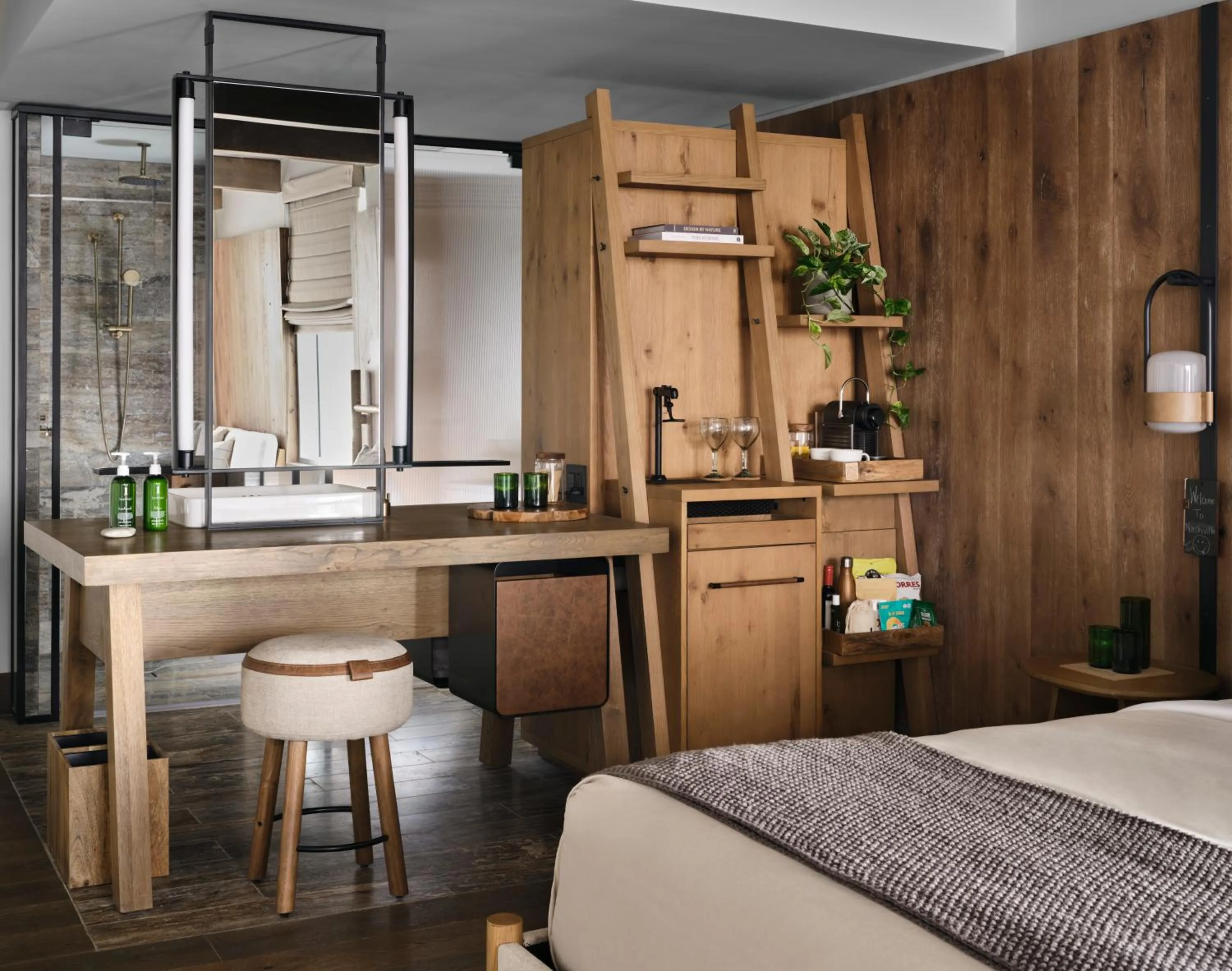 Bathroom, Bed in 1 Hotel Nashville