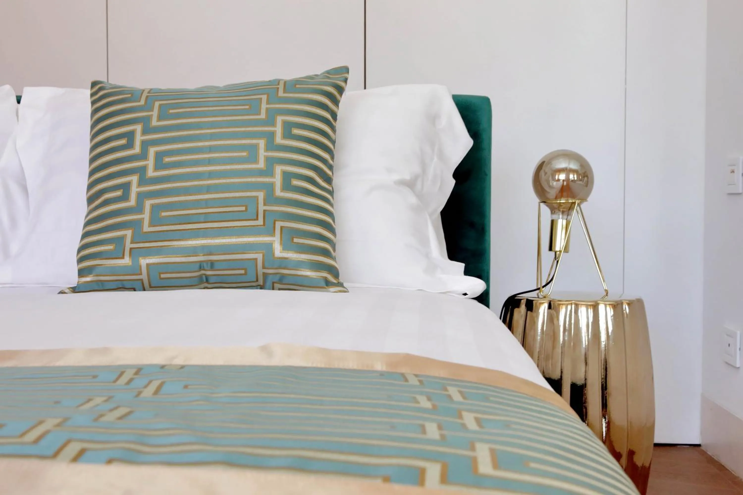 Bedroom, Bed in Luxury Domus Apartment 1