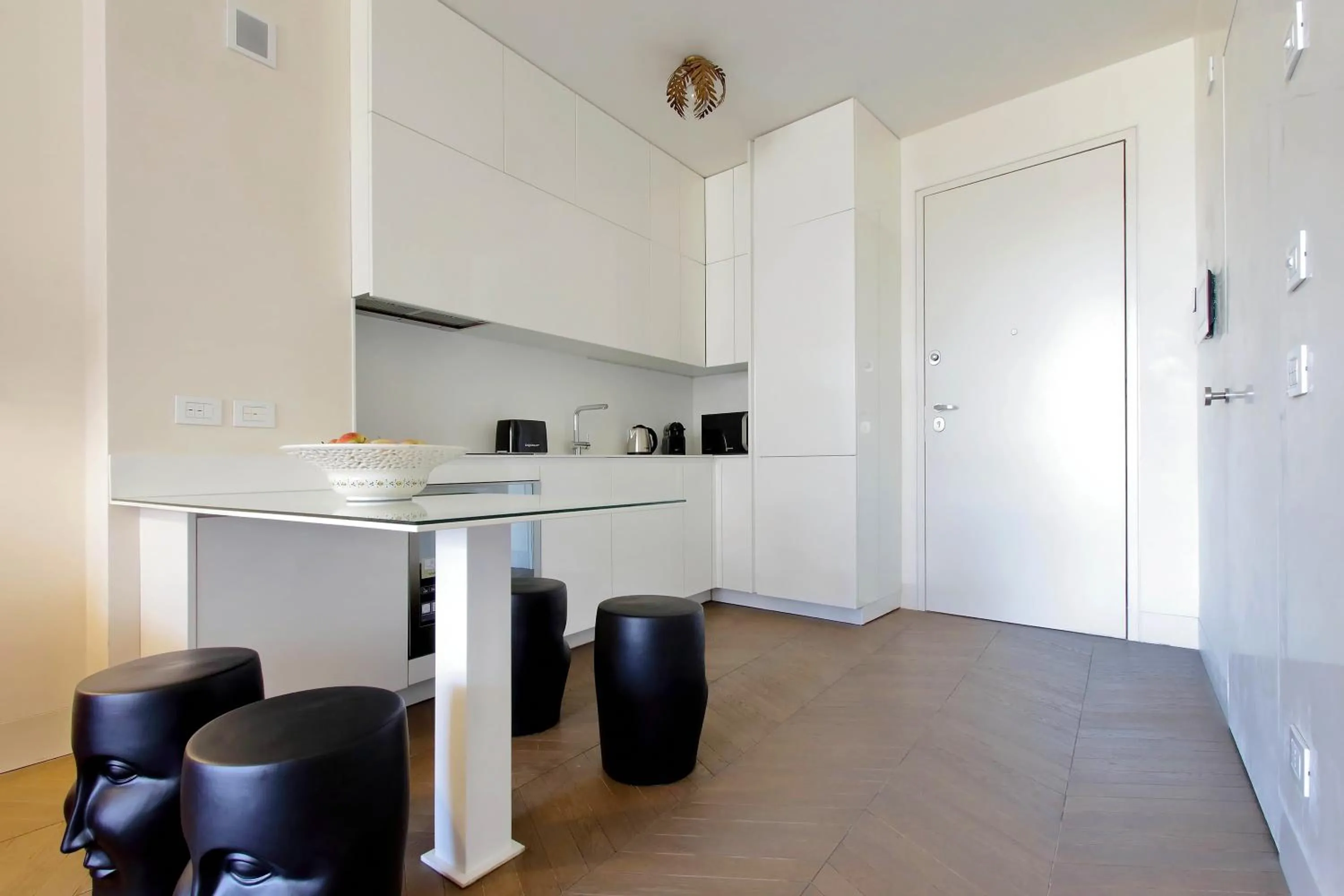 Coffee/tea facilities in Luxury Domus Apartment 1