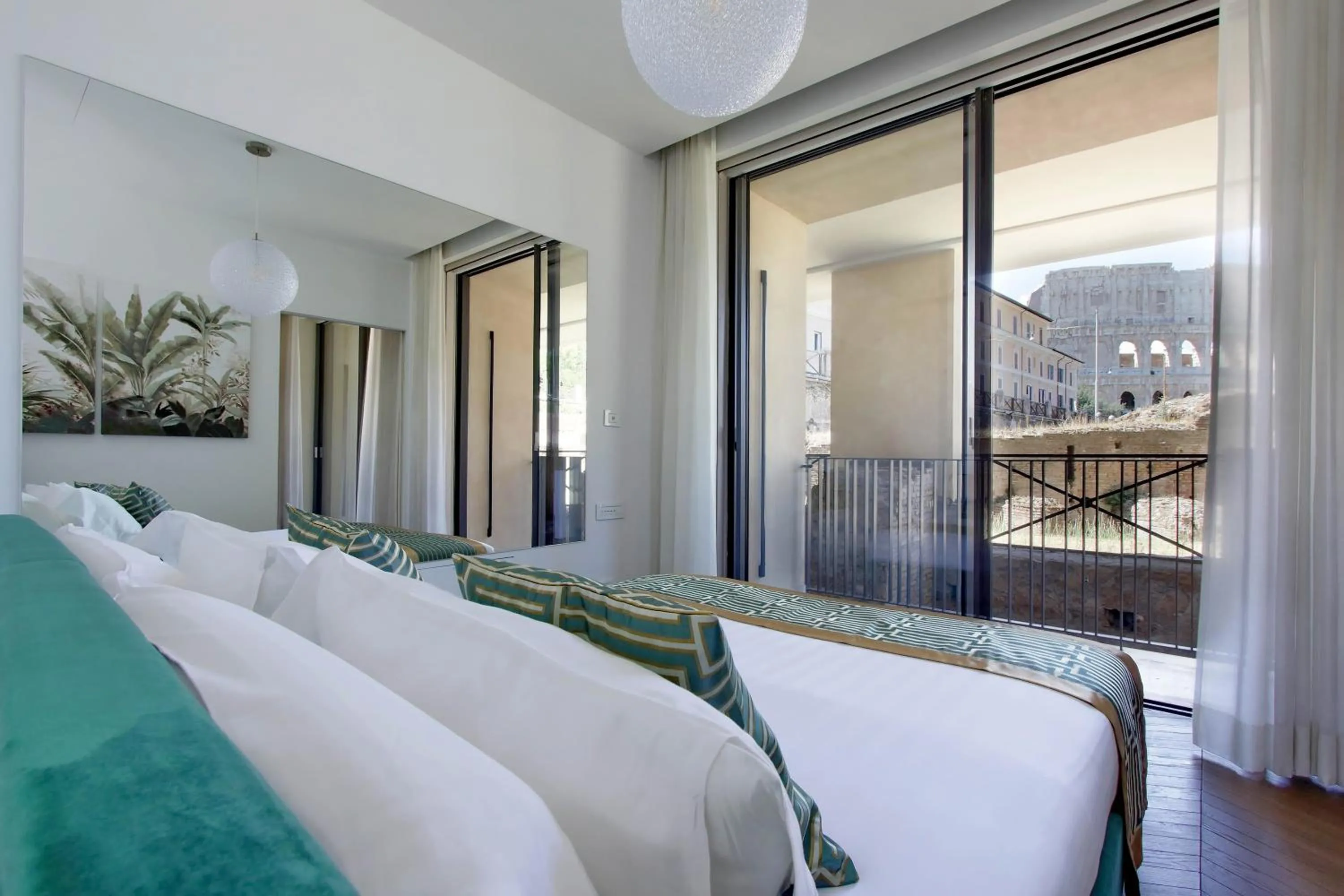 Bedroom, Bed in Luxury Domus Apartment 1