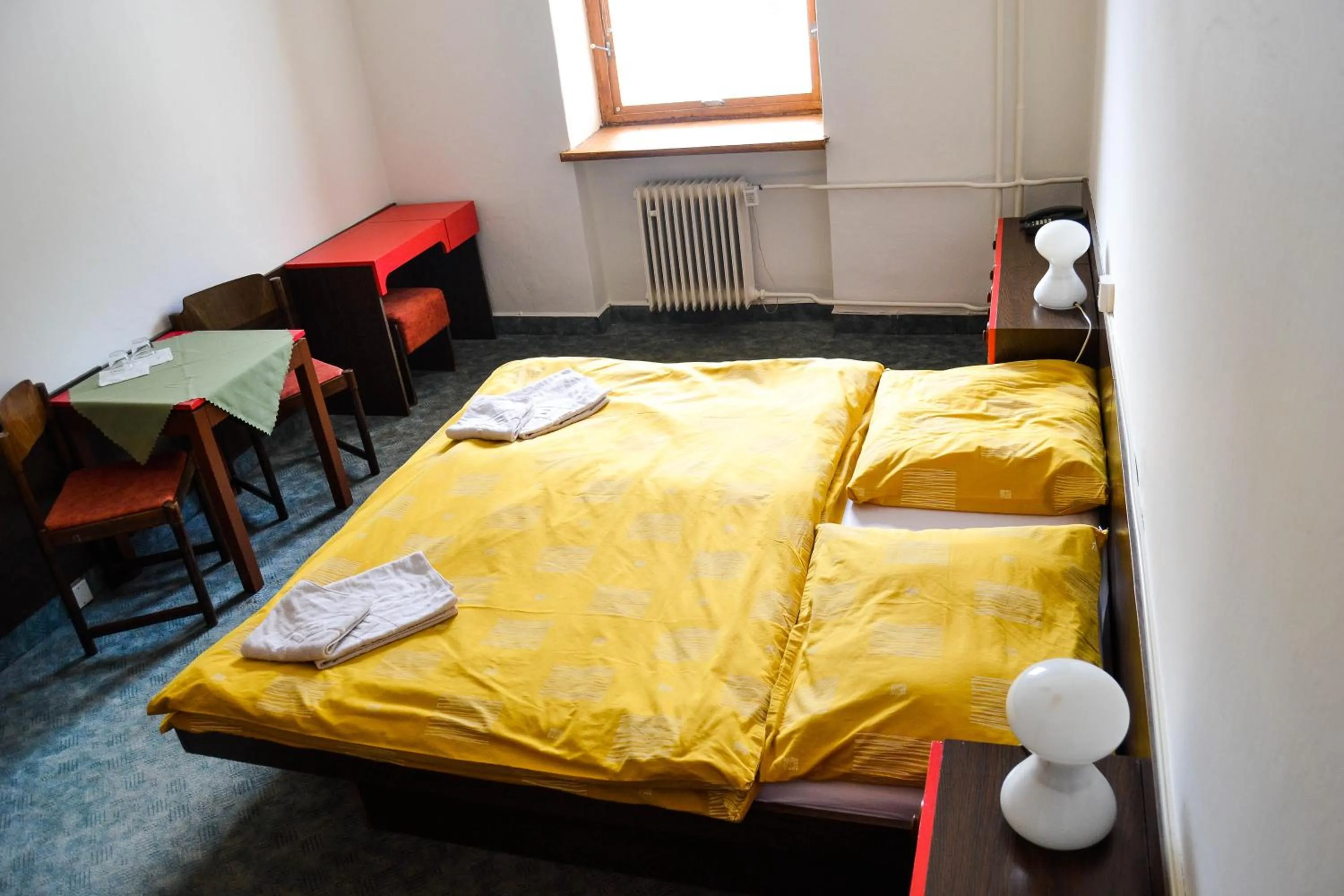 Bed in Hotel Krakonos