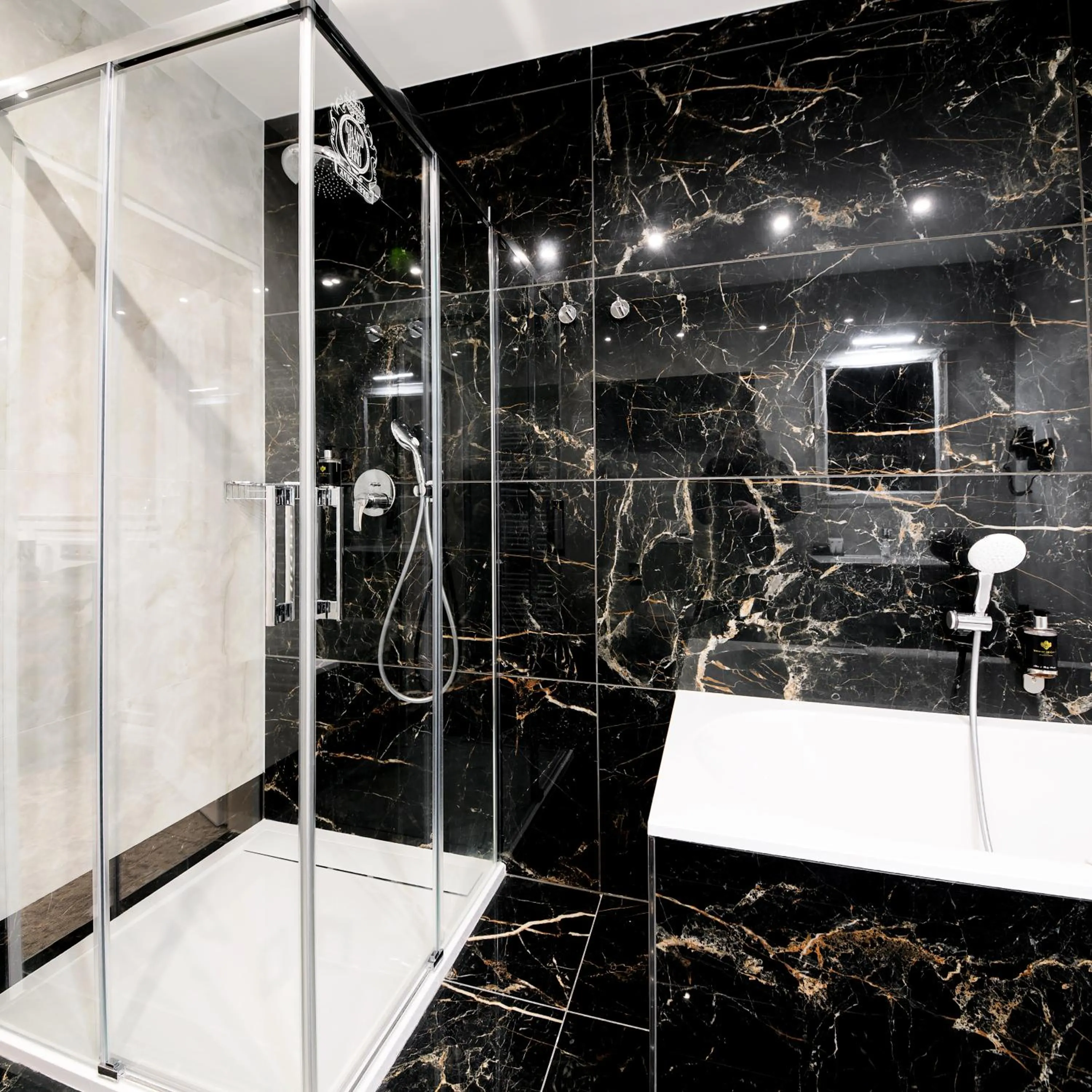 Shower in Grandhotel Brno