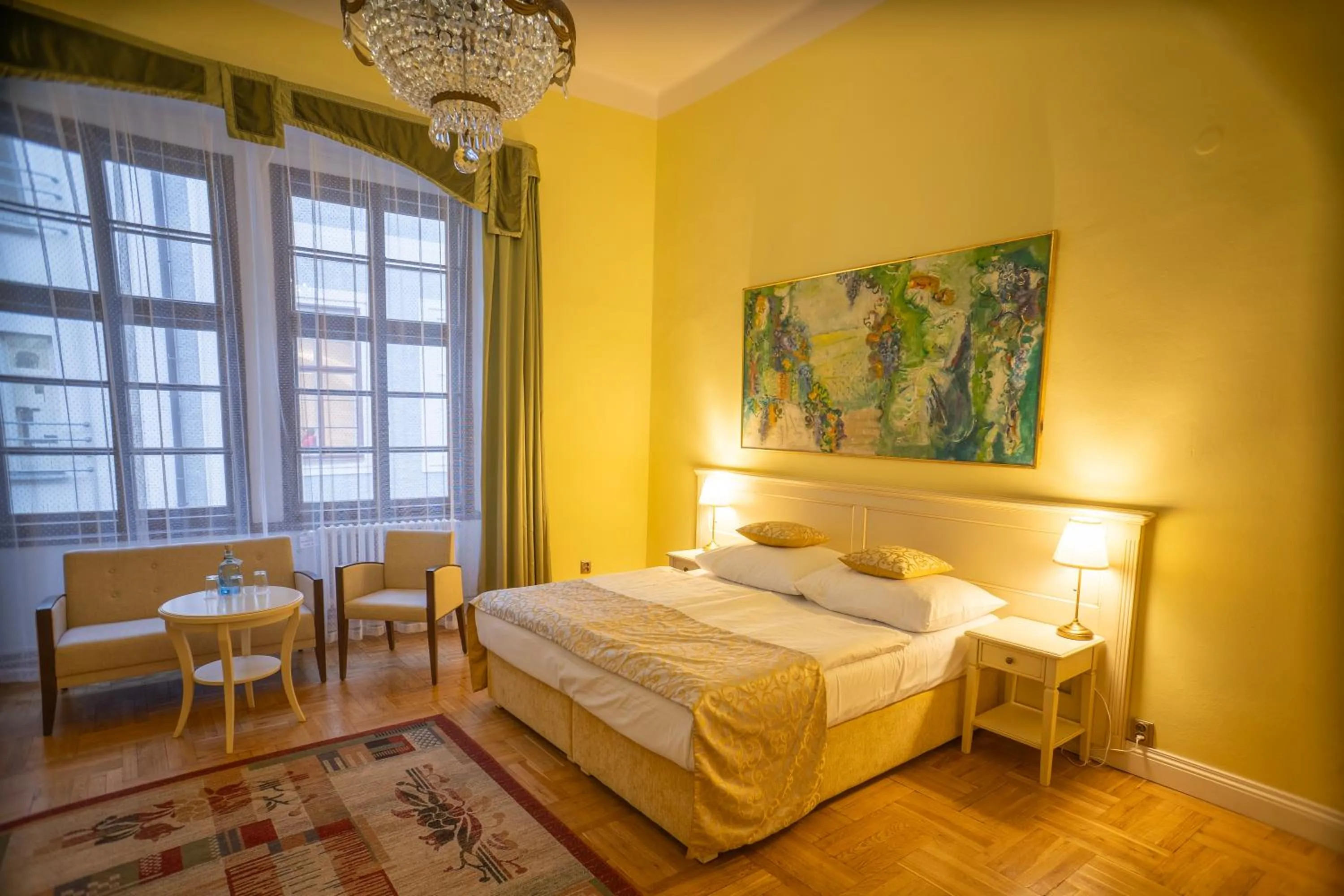 Bedroom, Bed in Hotel Metamorphis