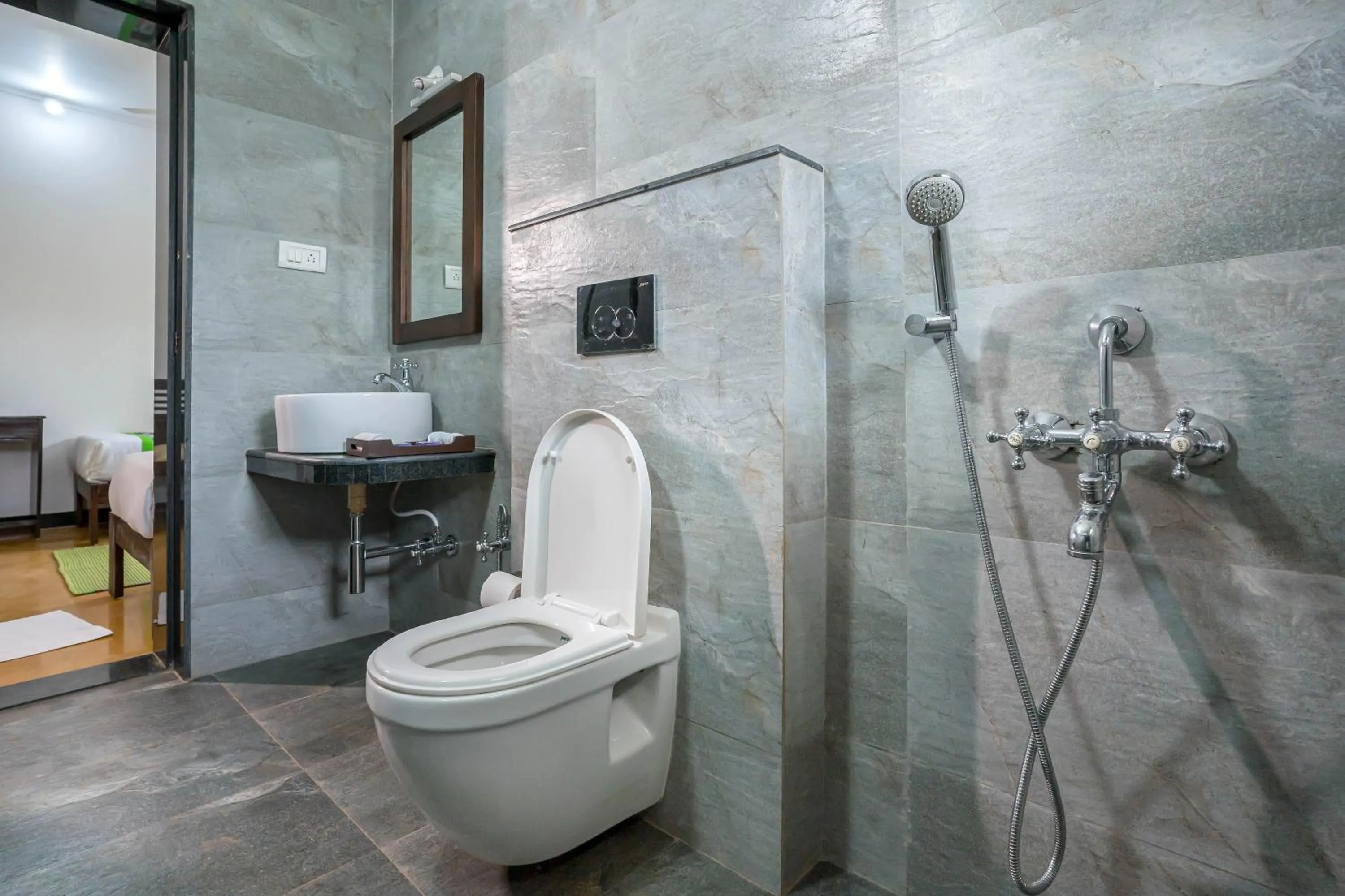 Bathroom in Sarth Ayurveda Retreat and Wellness Centre