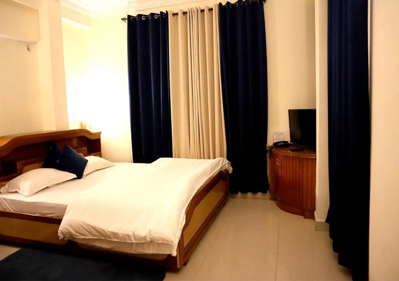Bedroom in Hotel Sanawar View