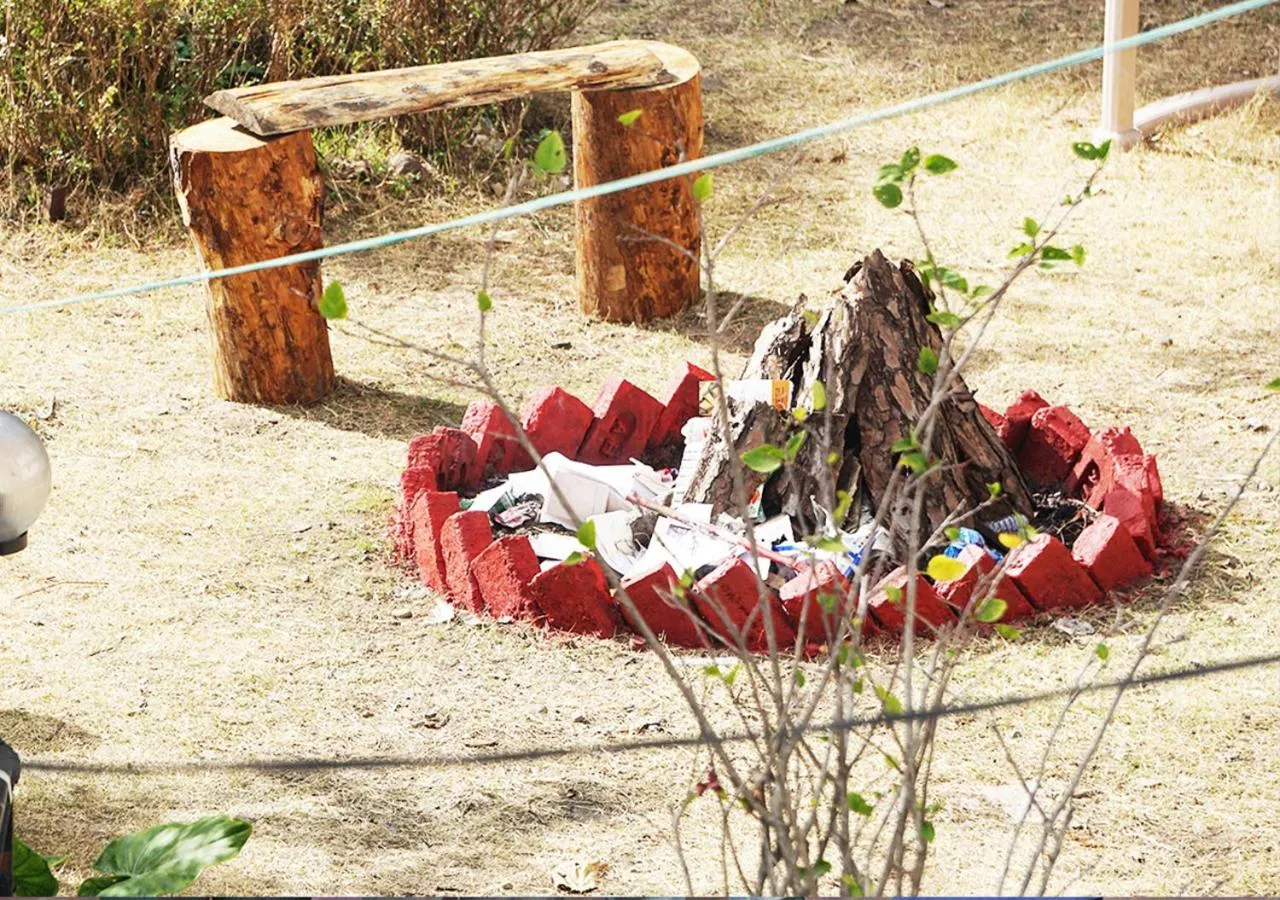 Garden in Hotel Sanawar View