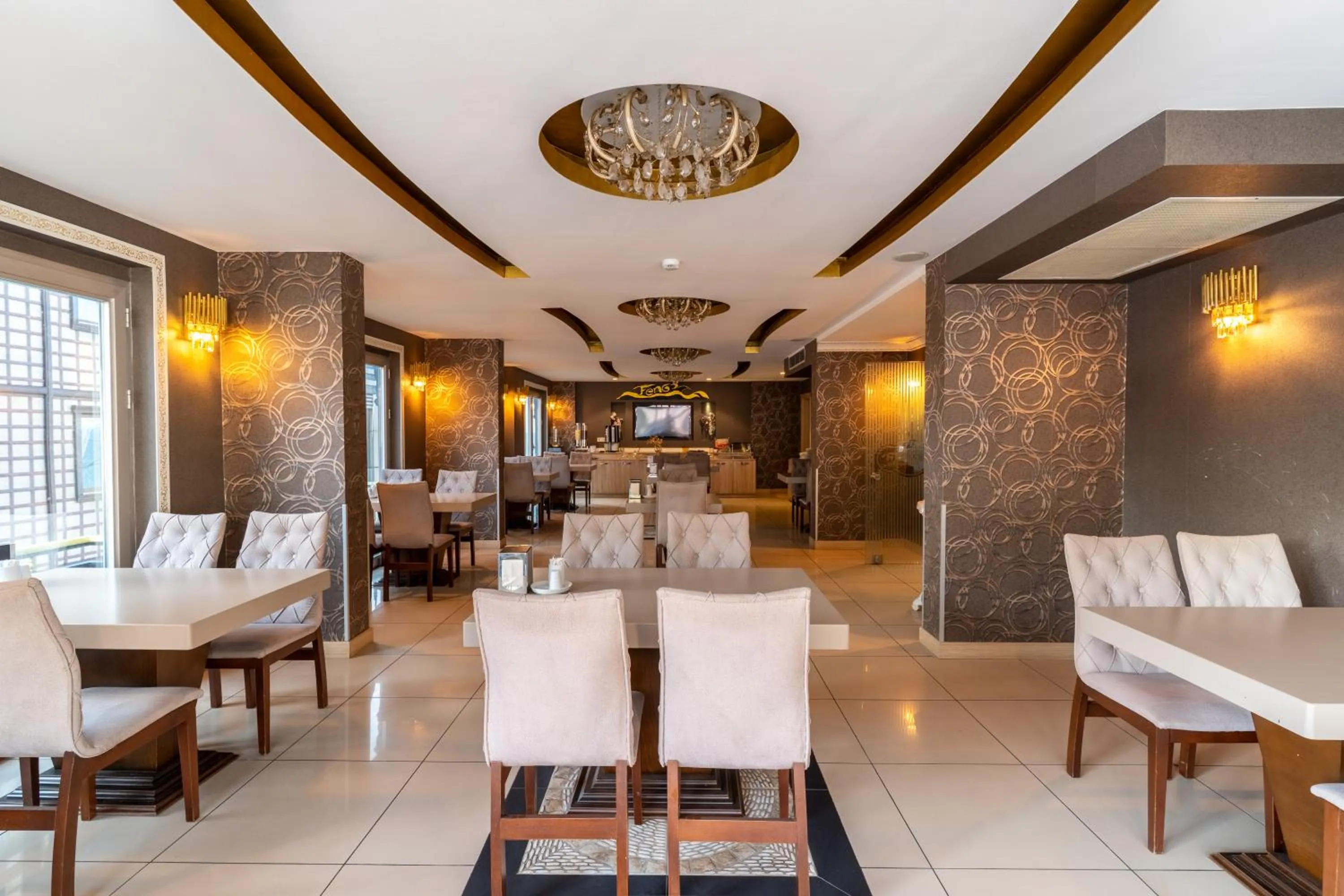 Restaurant/places to eat in Fengo Hotel & Spa