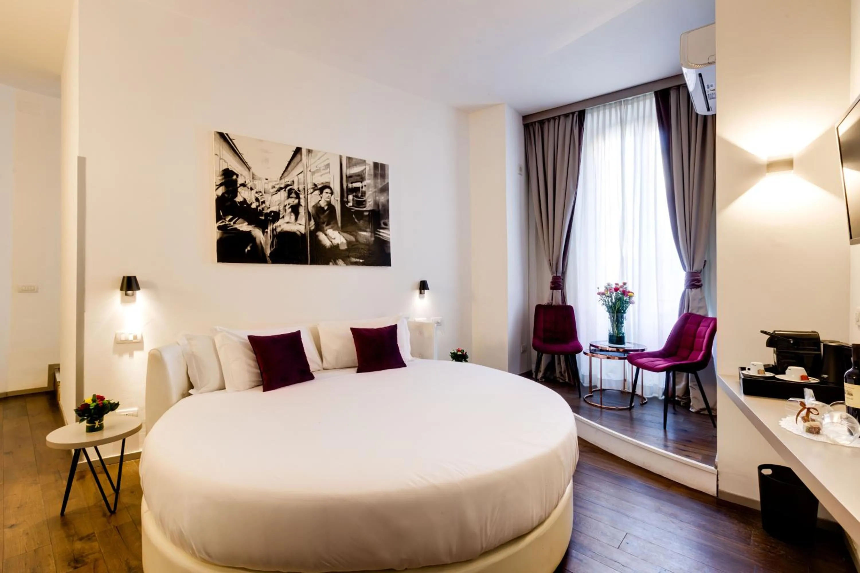 Bedroom, Bed in V Collection Piazza Farnese Luxury Suites