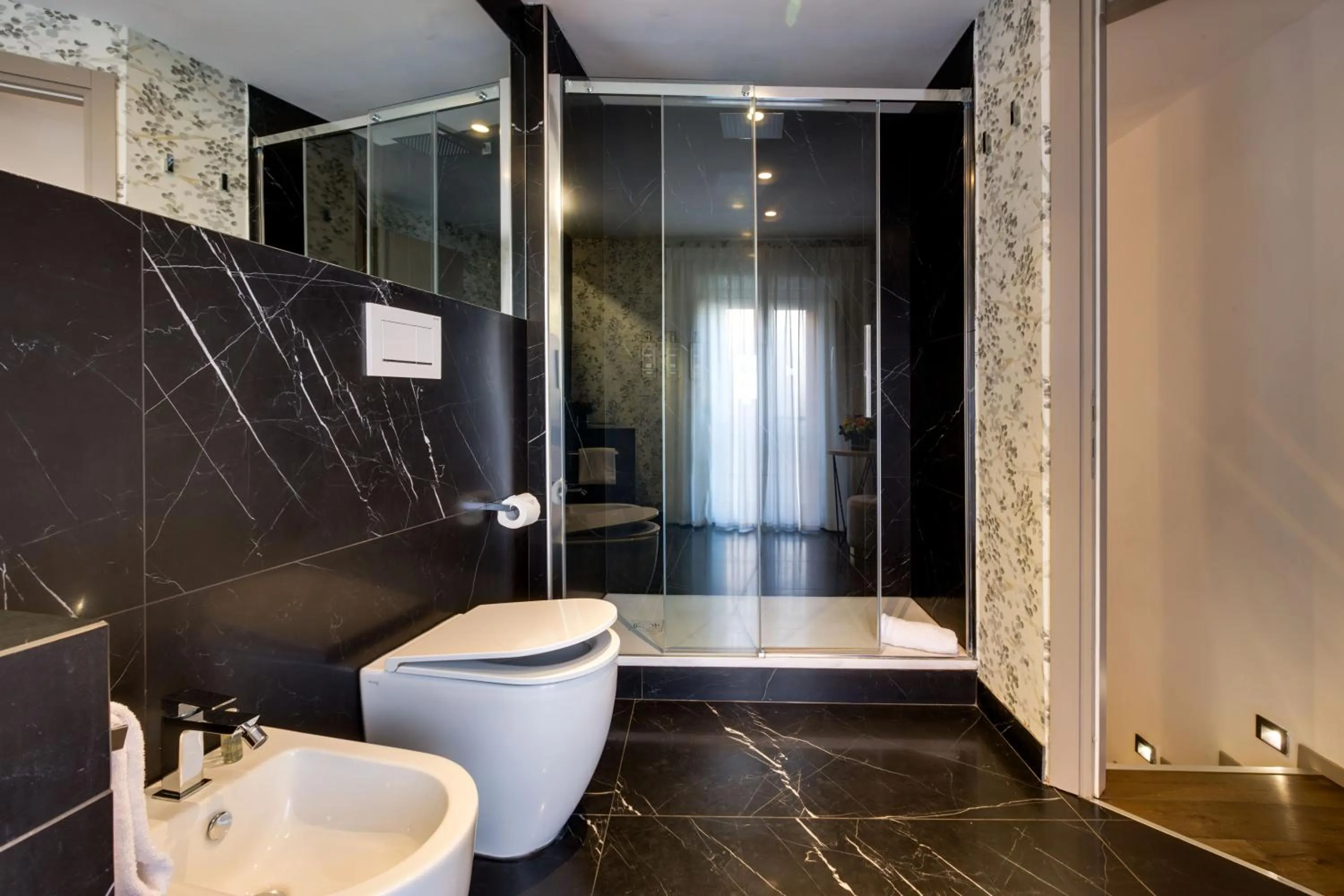 Bathroom in V Collection Piazza Farnese Luxury Suites