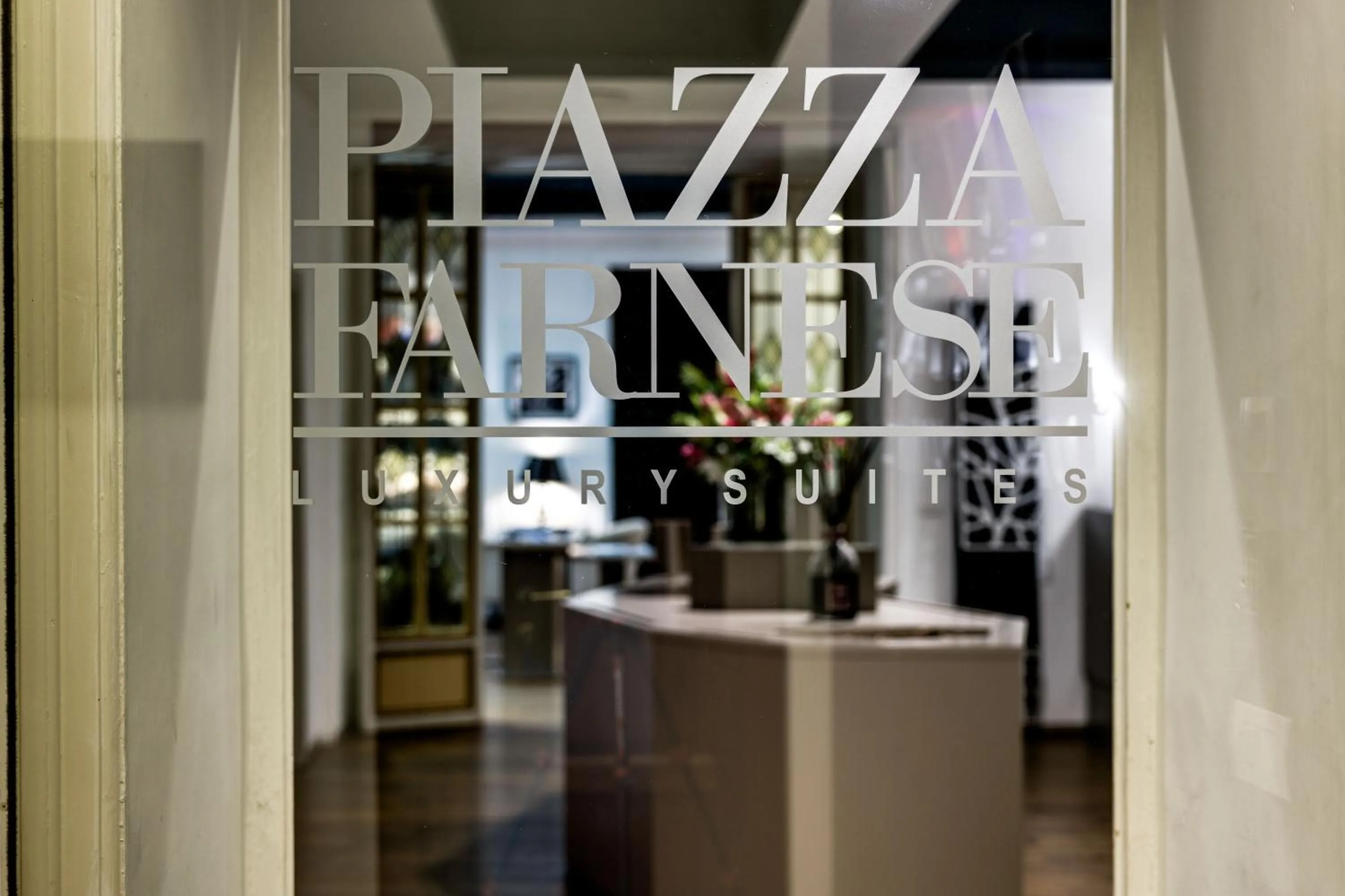 Facade/entrance in V Collection Piazza Farnese Luxury Suites
