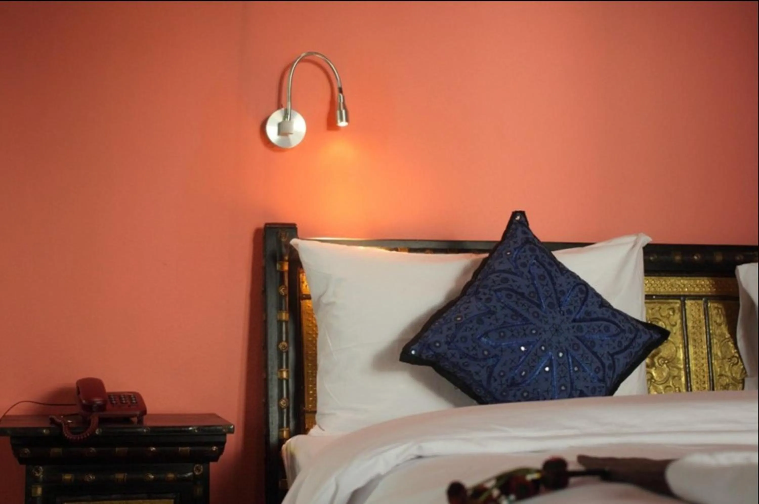 Decorative detail, Bed in Changpuak Boutique House