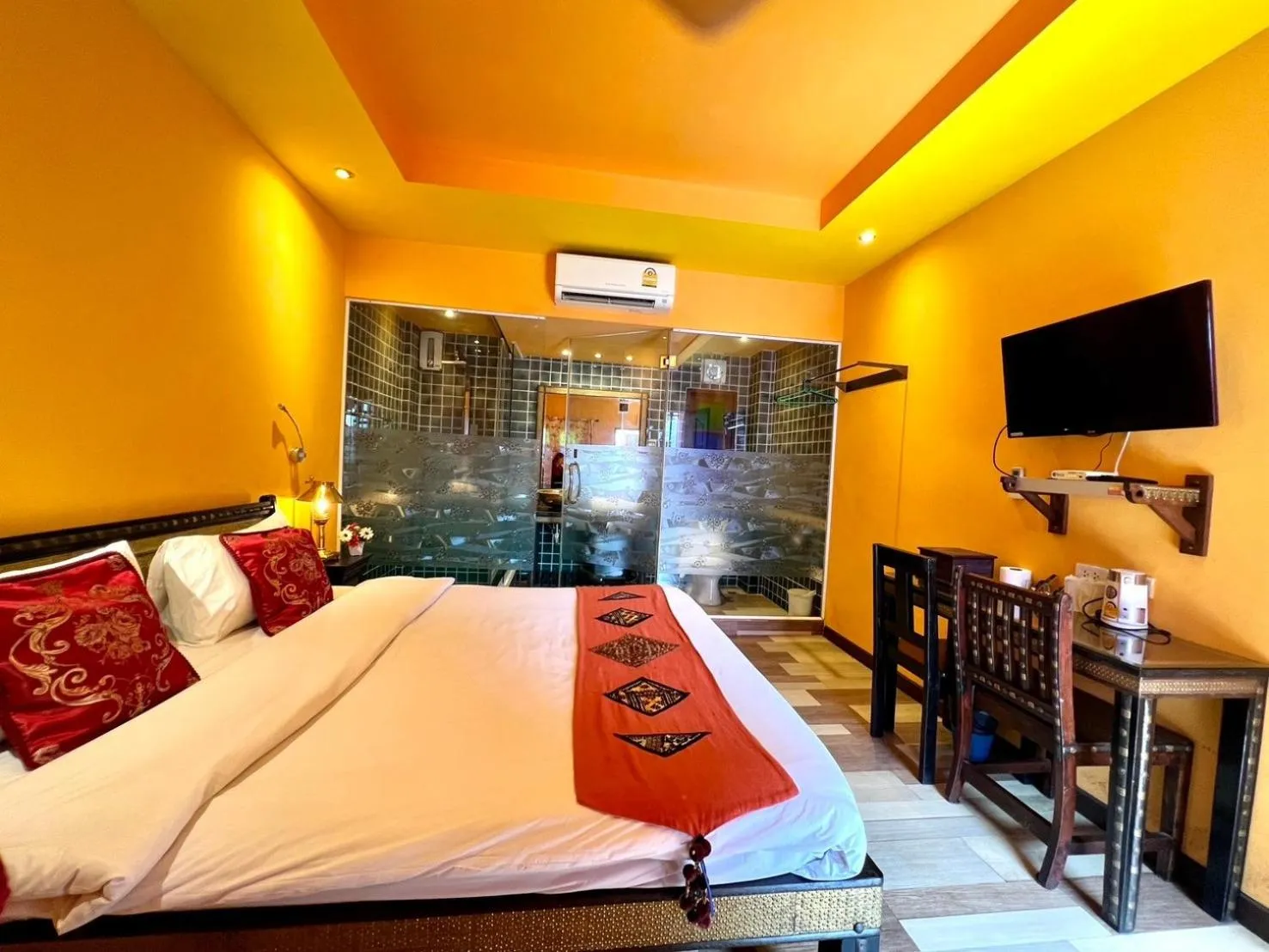 Bed in Changpuak Boutique House