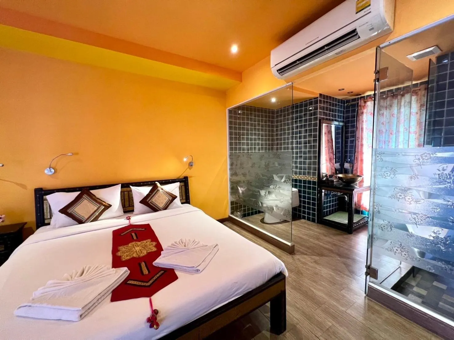 Bed in Changpuak Boutique House