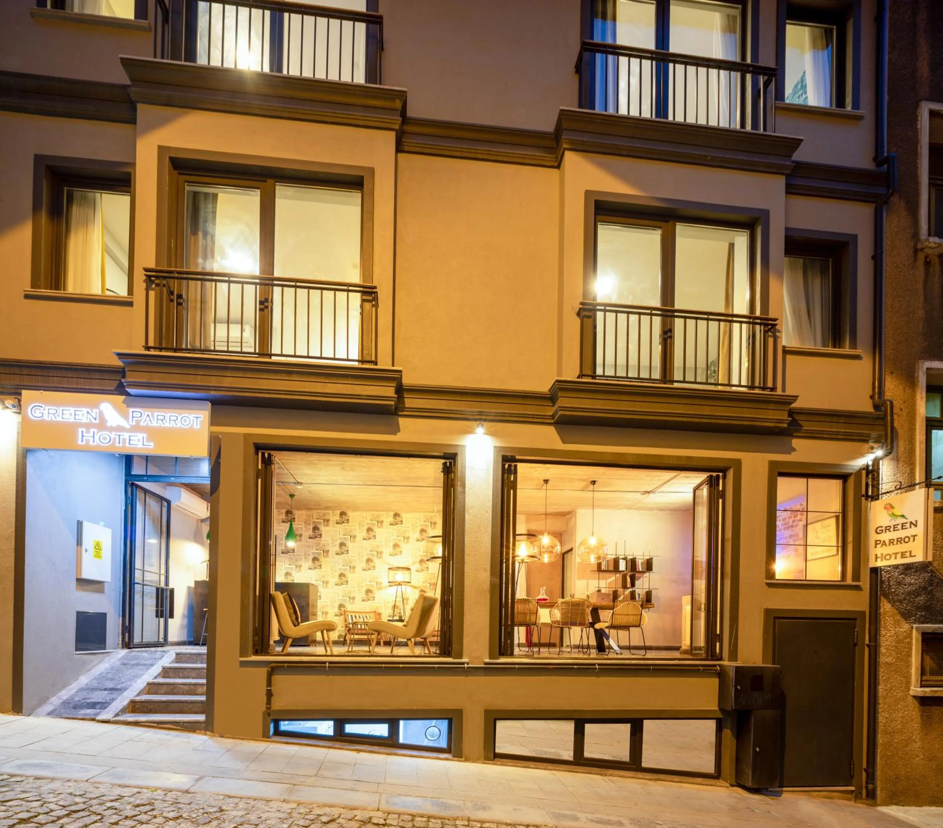Property building in Green Parrot Hotel Istanbul
