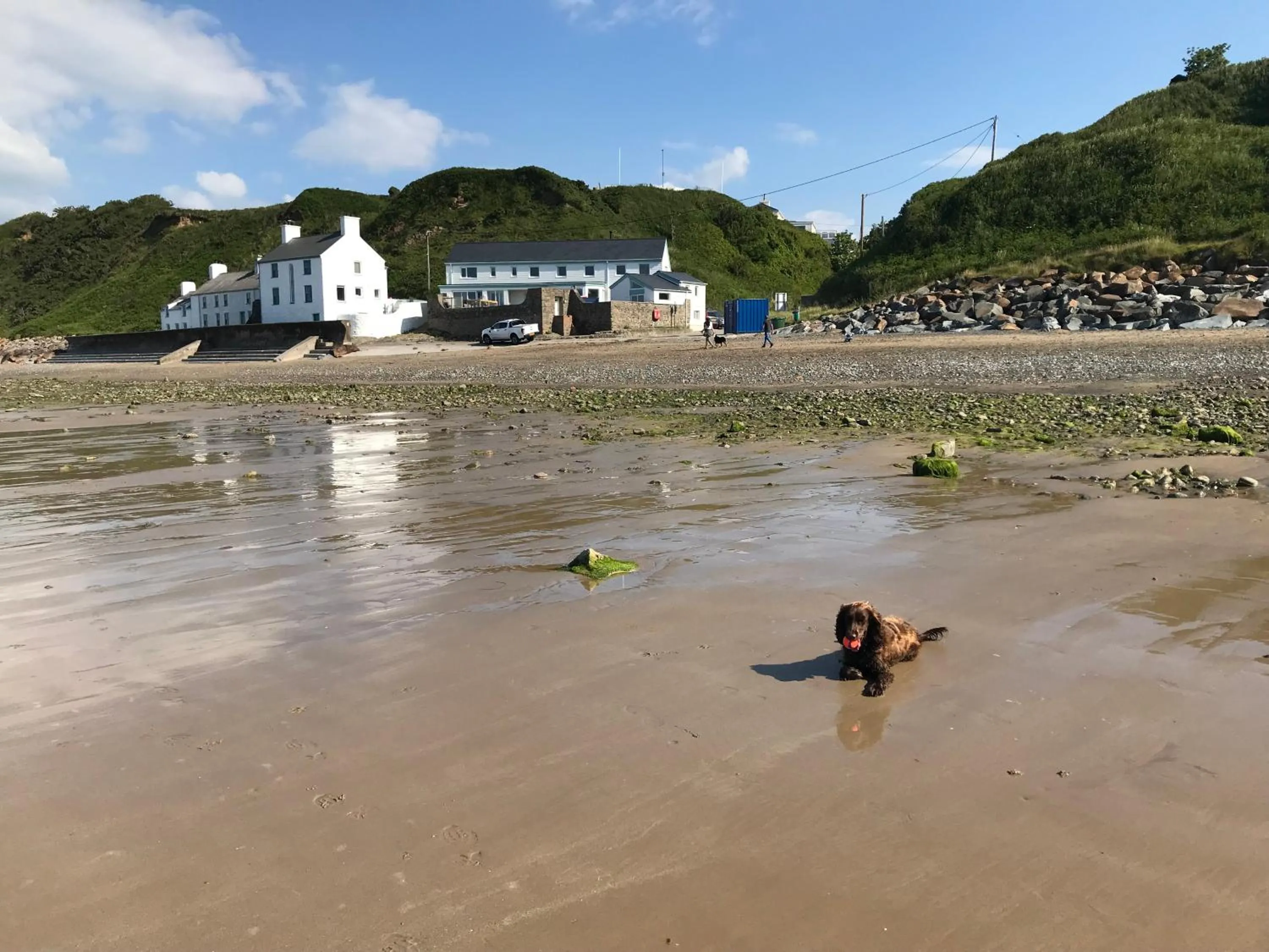Beach in Bryn Noddfa