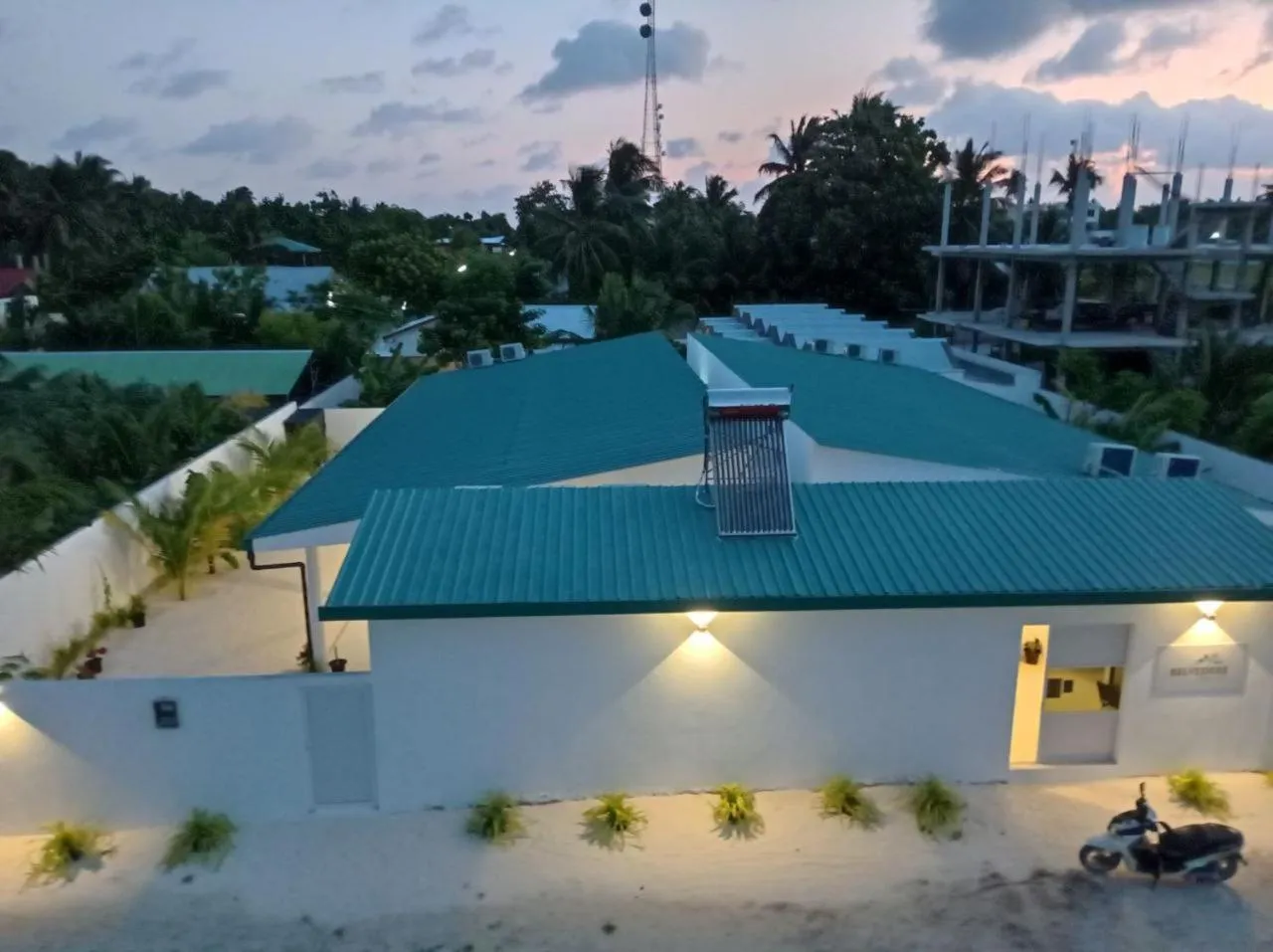 Property building in Belvedere Thoddoo