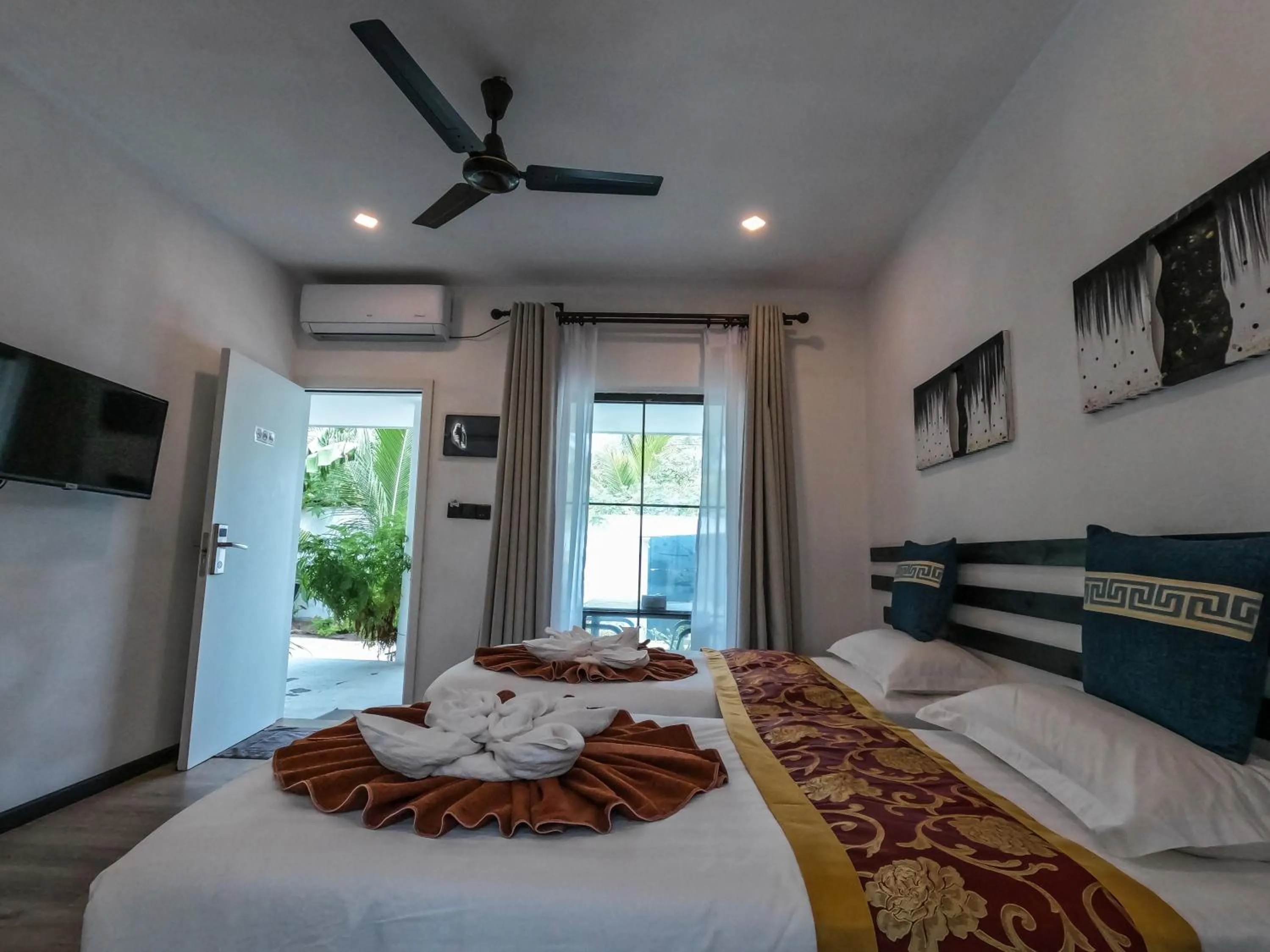 View (from property/room), Bed in Belvedere Thoddoo