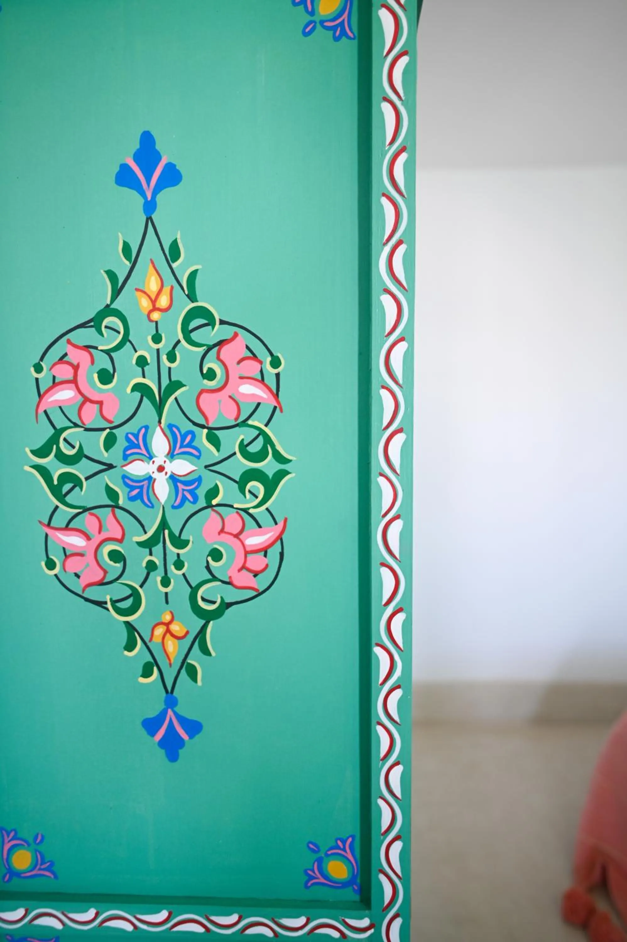 Logo/Certificate/Sign in Riad Dar Rabiaa