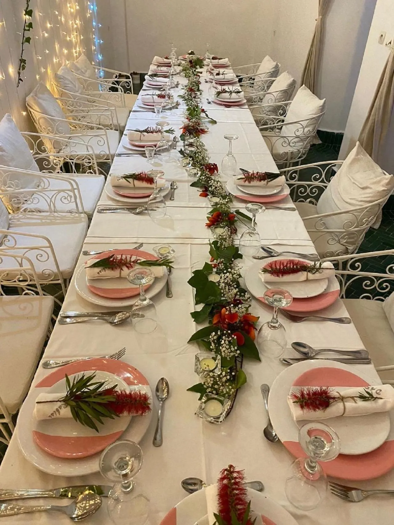 Restaurant/places to eat in Riad Dar Rabiaa