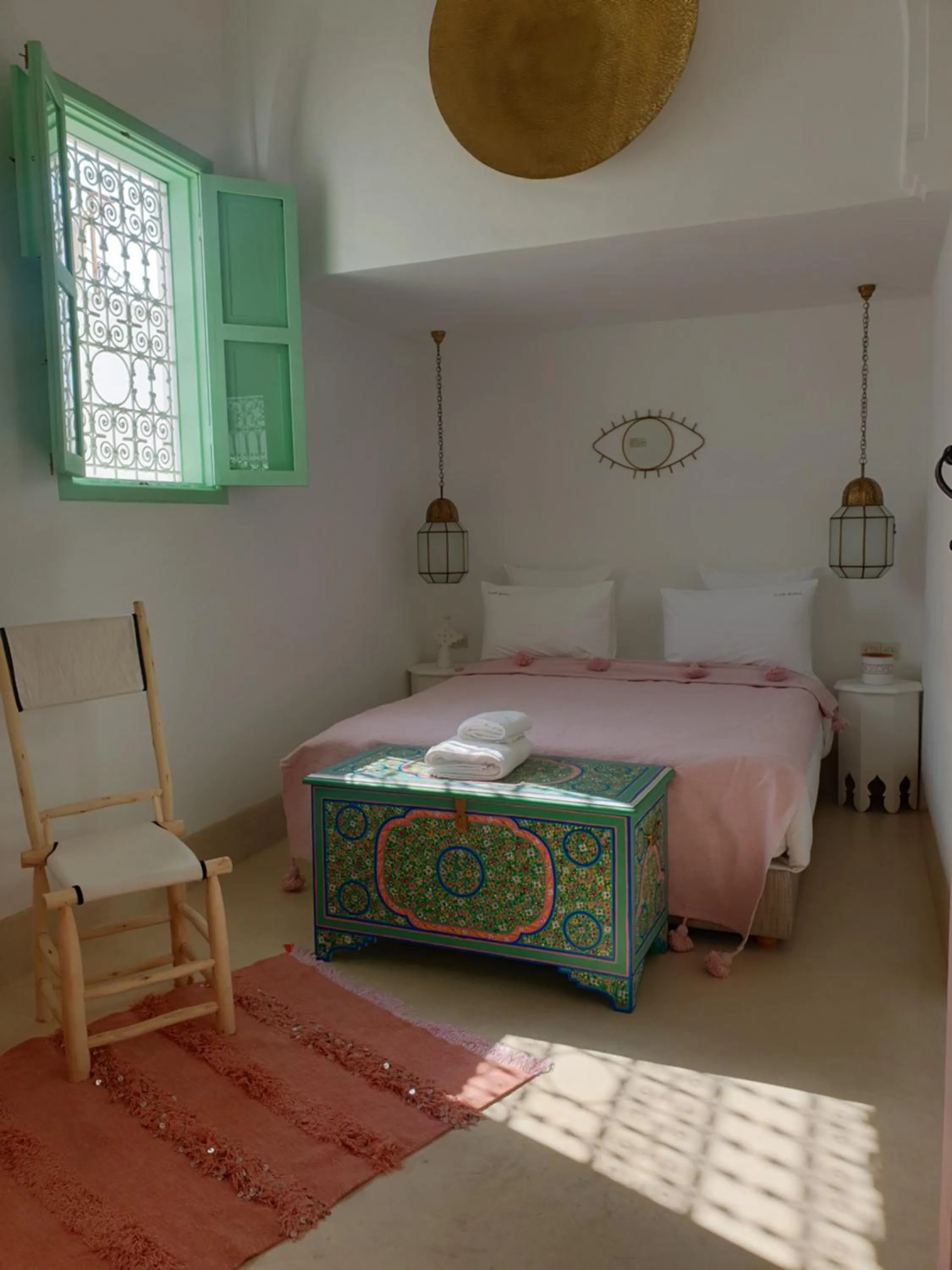 Photo of the whole room, Bed in Riad Dar Rabiaa