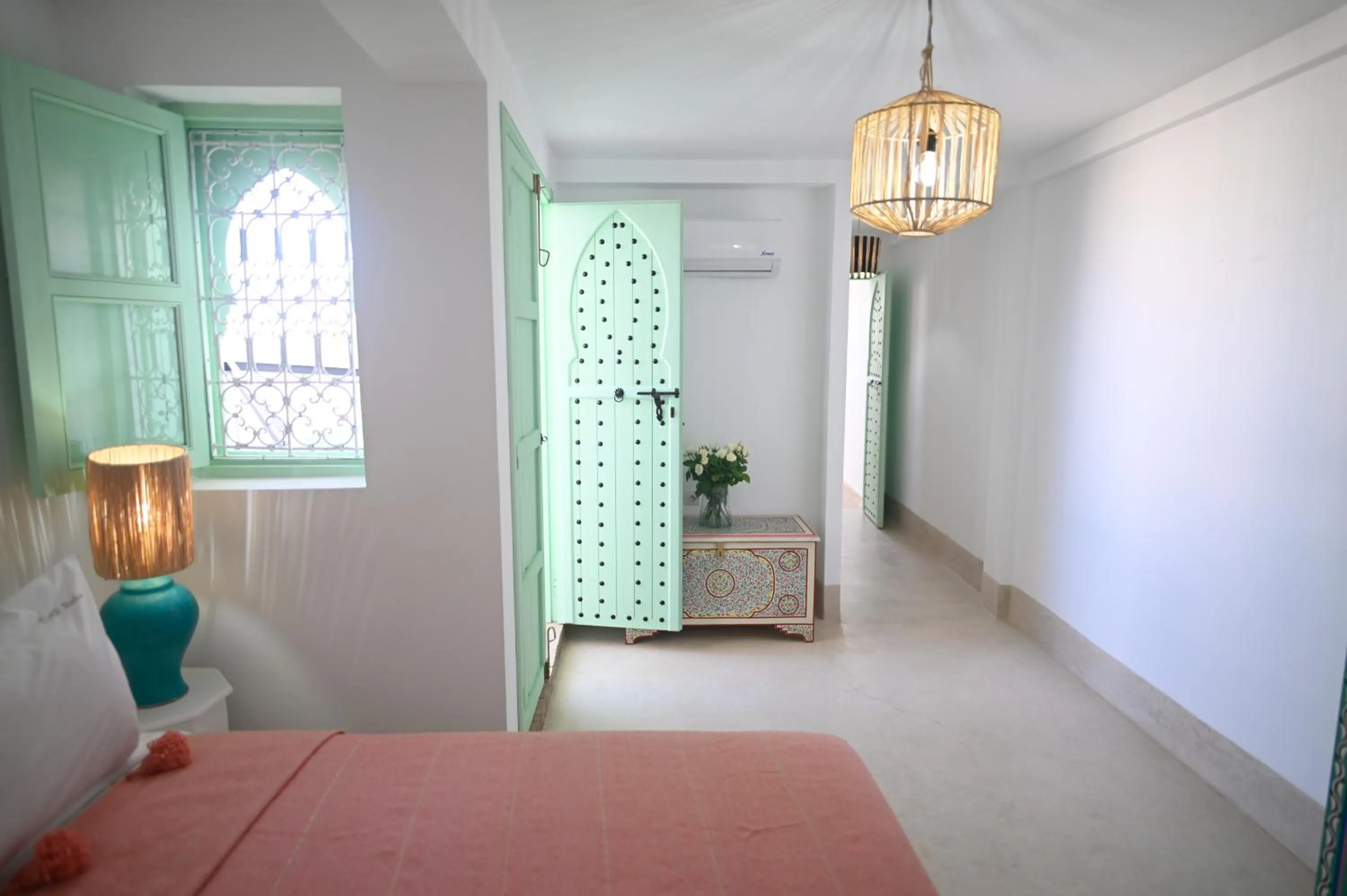 Photo of the whole room, Bed in Riad Dar Rabiaa