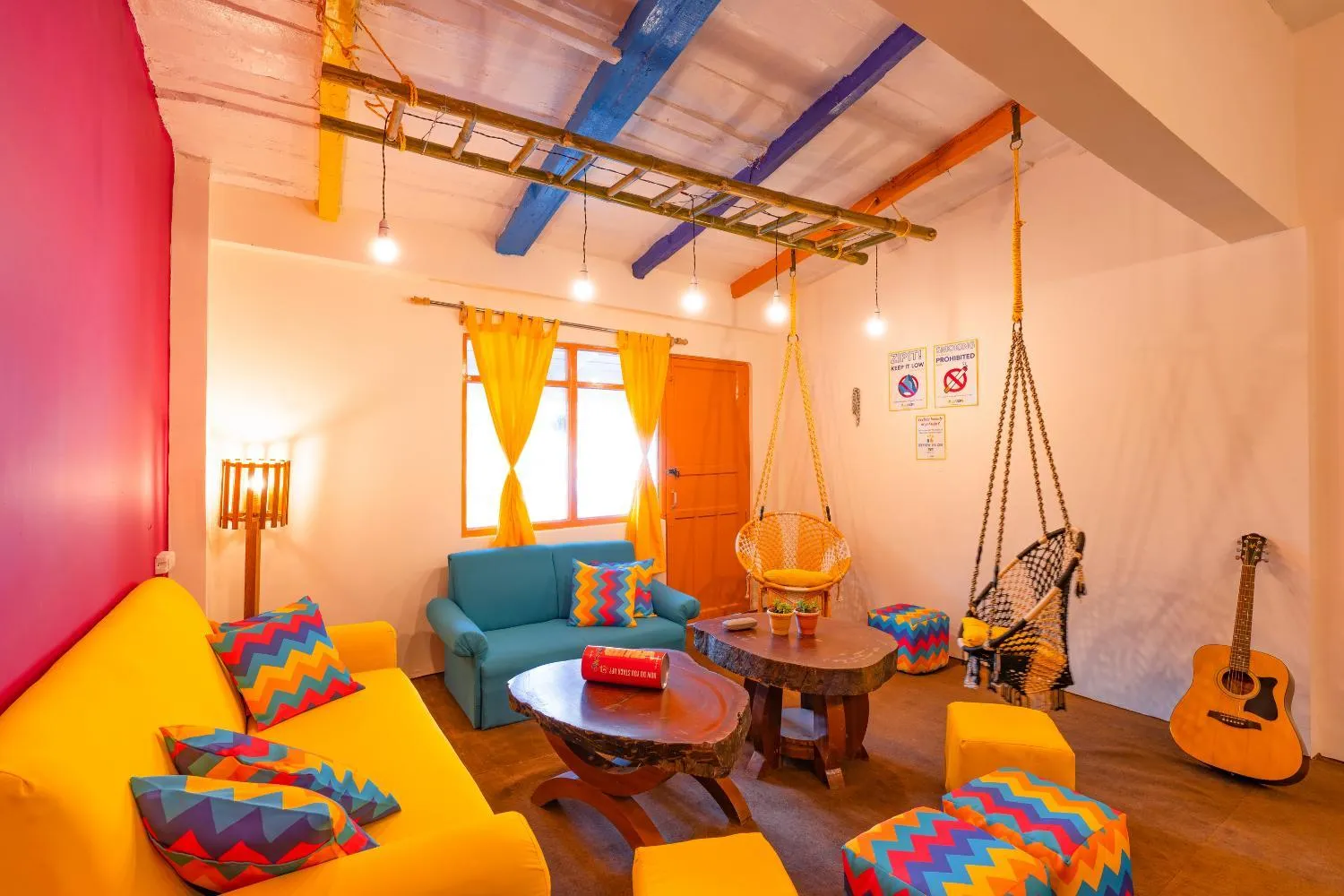 Living room in goSTOPS Nainital