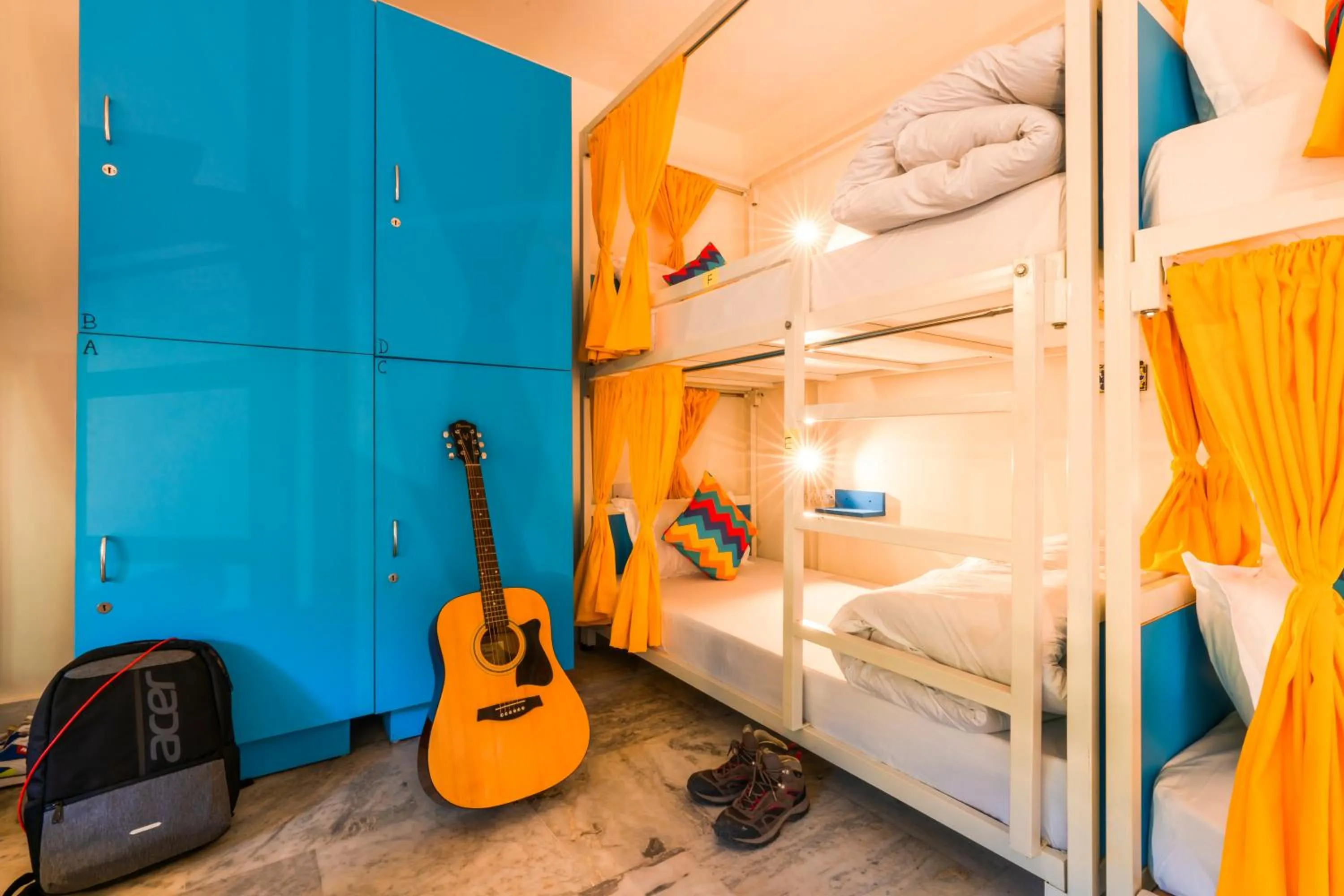 Bed in goSTOPS Nainital