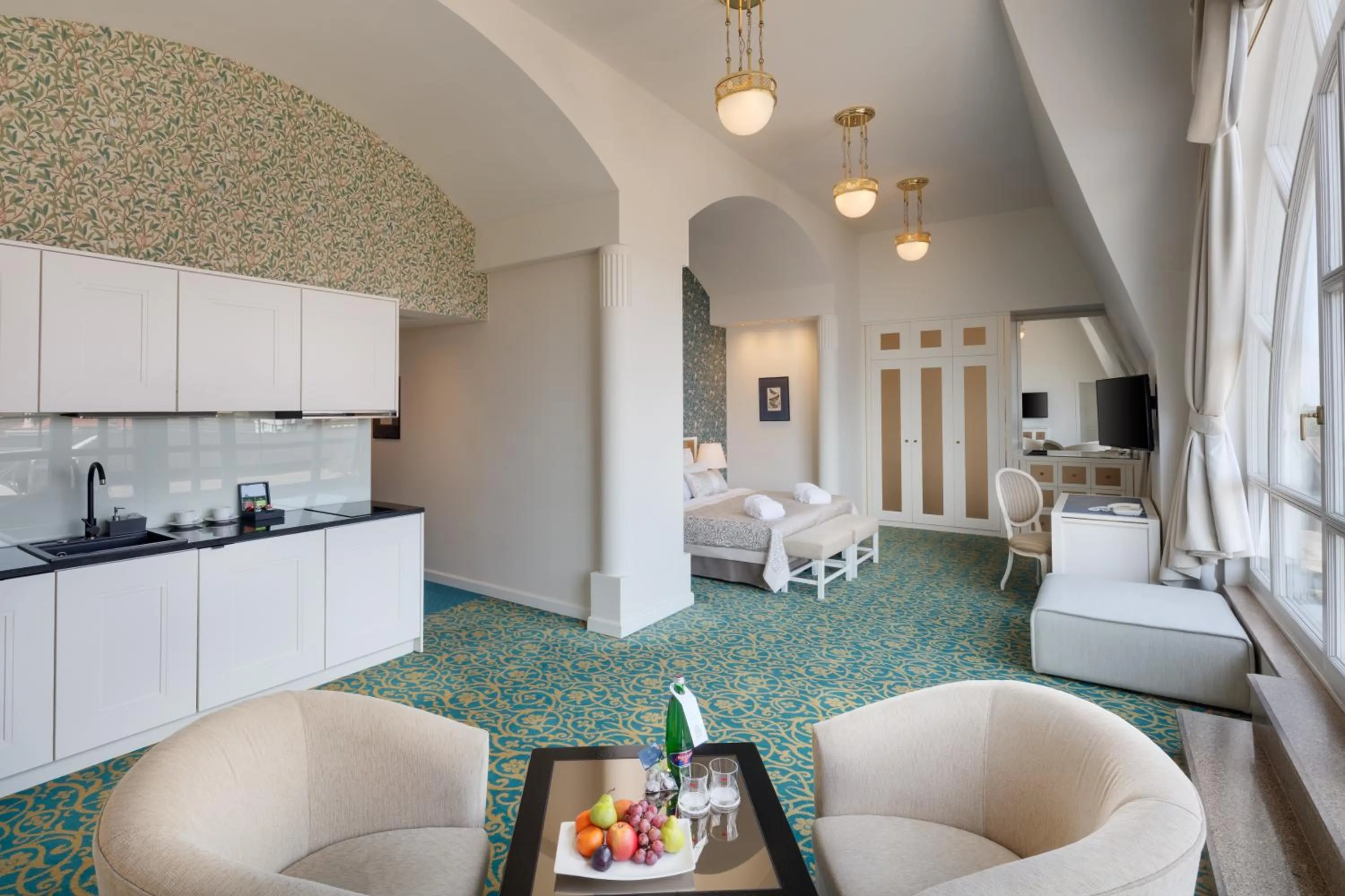 Kitchen or kitchenette in Hotel Savoy Prague