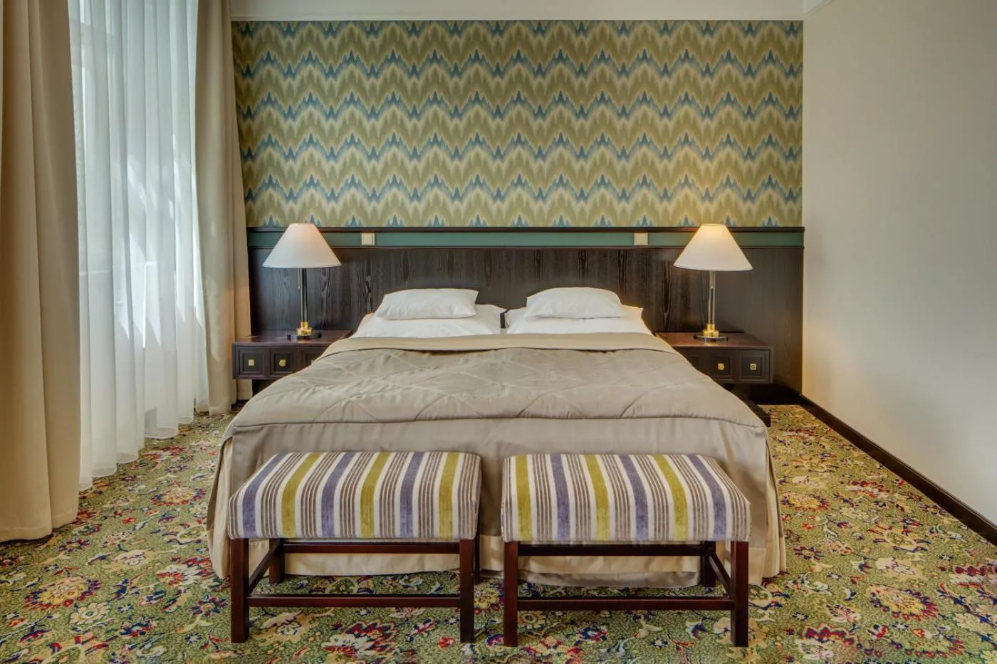 Bed in Hotel Savoy Prague