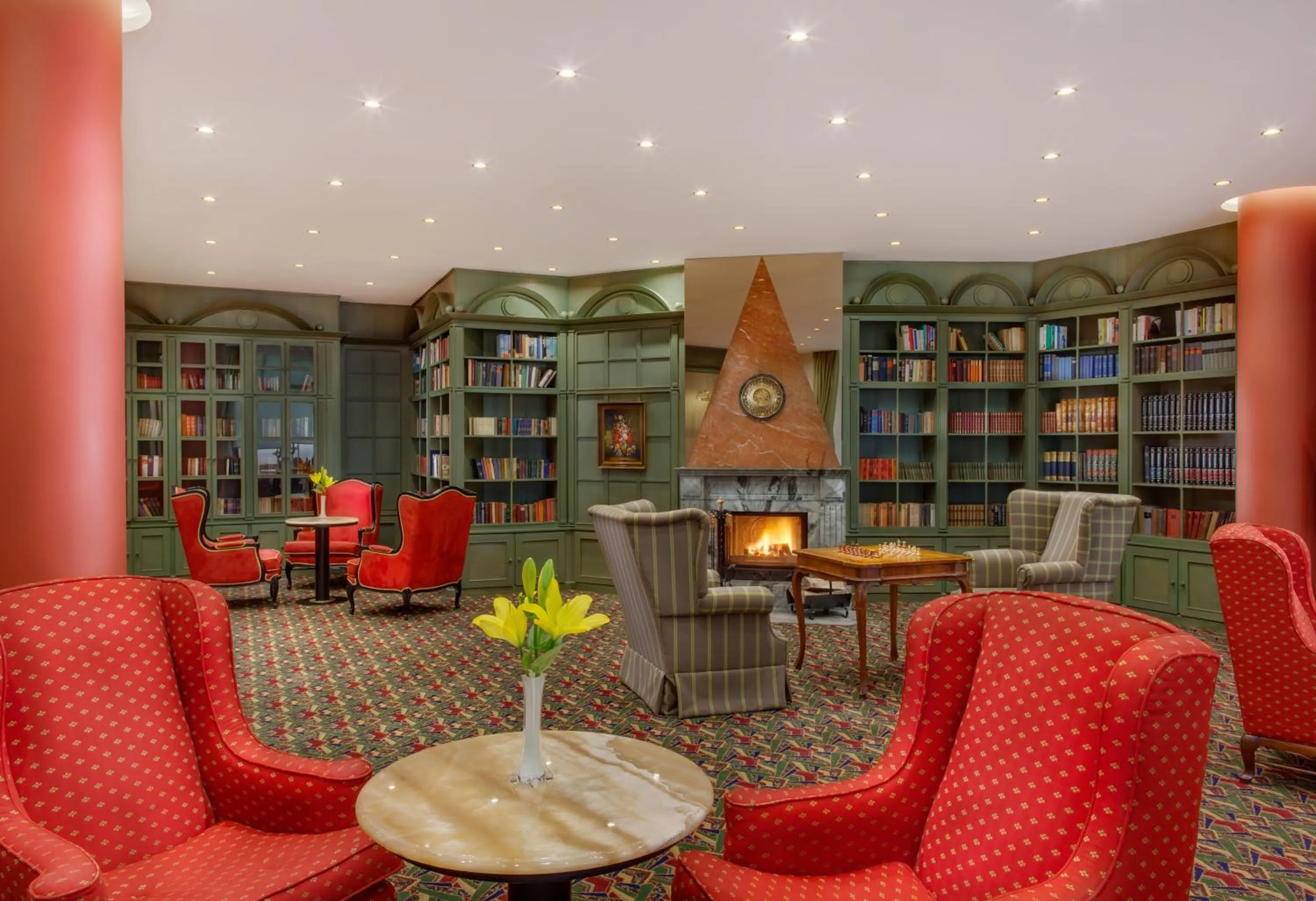 Library in Hotel Savoy Prague