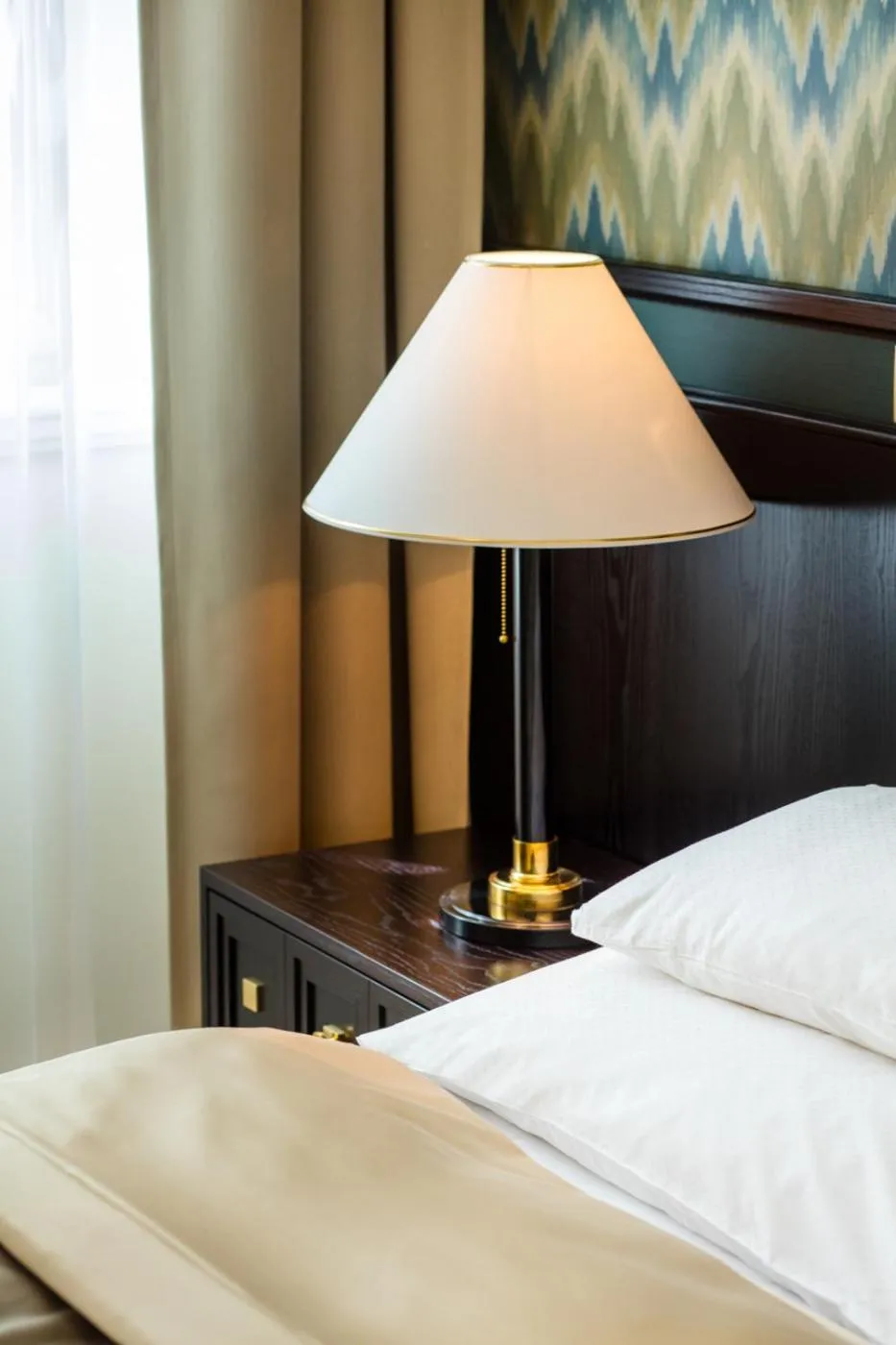 Bed in Hotel Savoy Prague