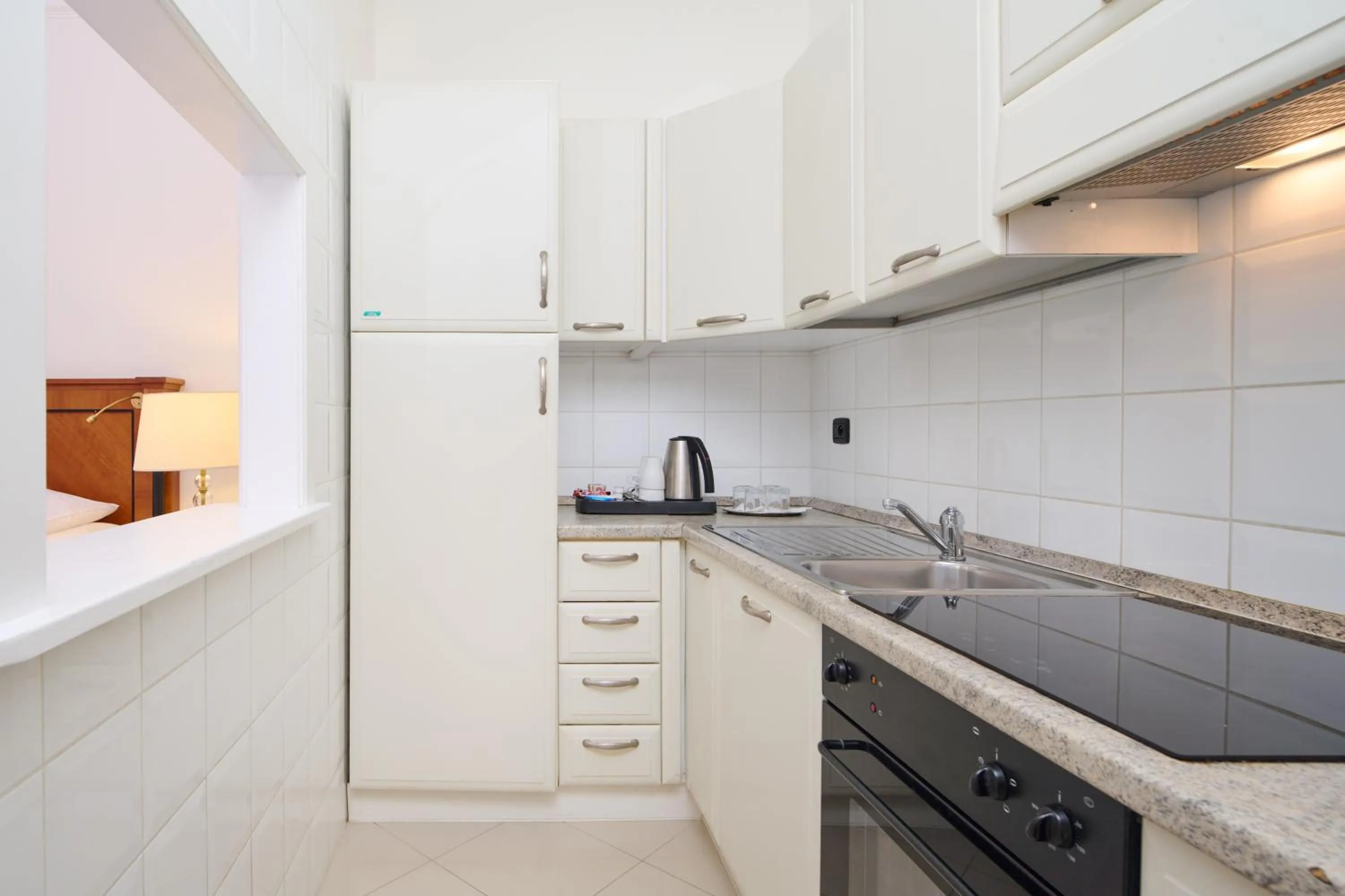 Kitchen or kitchenette in Hotel Bologna