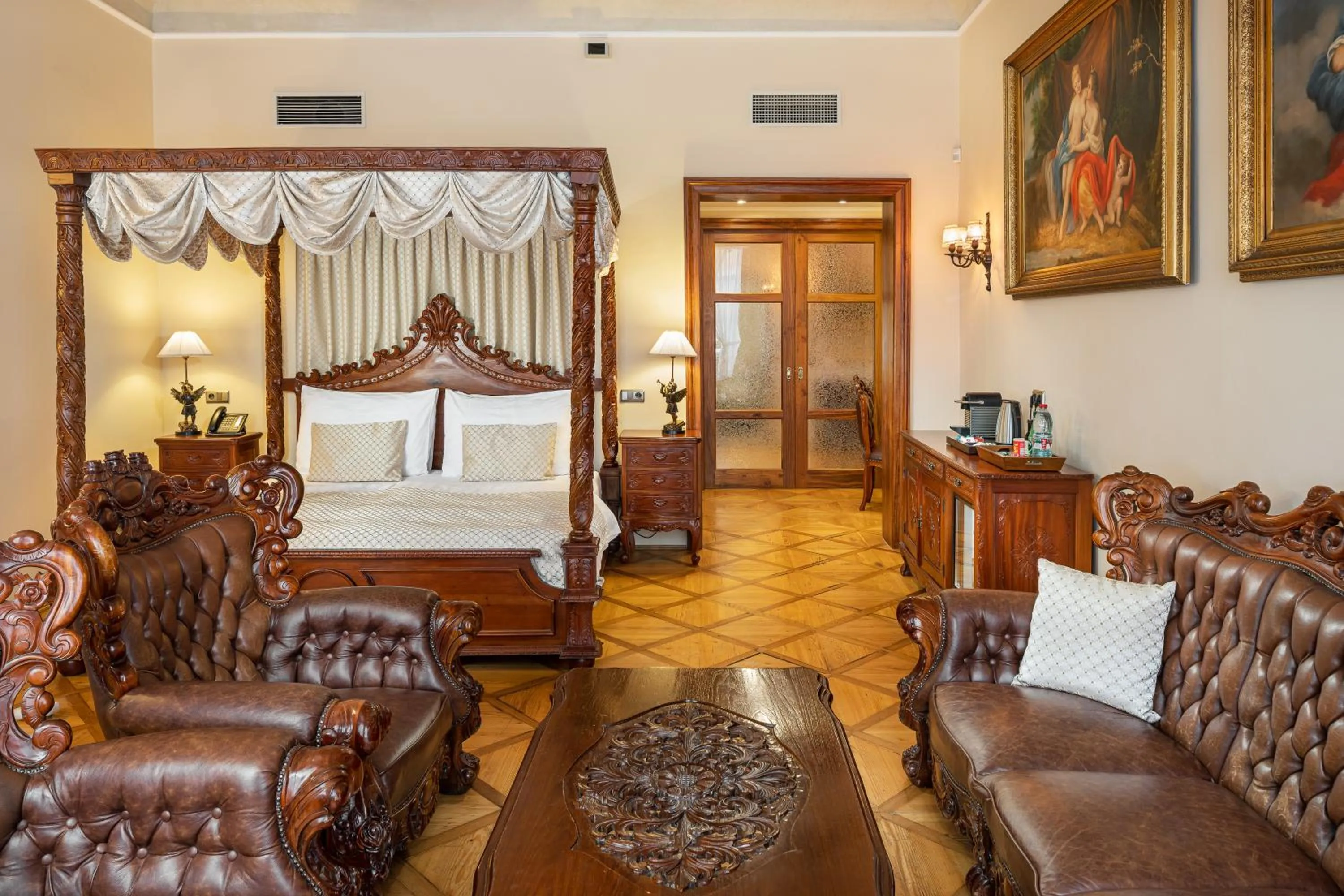 Bed in Iron Gate Hotel & Suites Prague by BHG