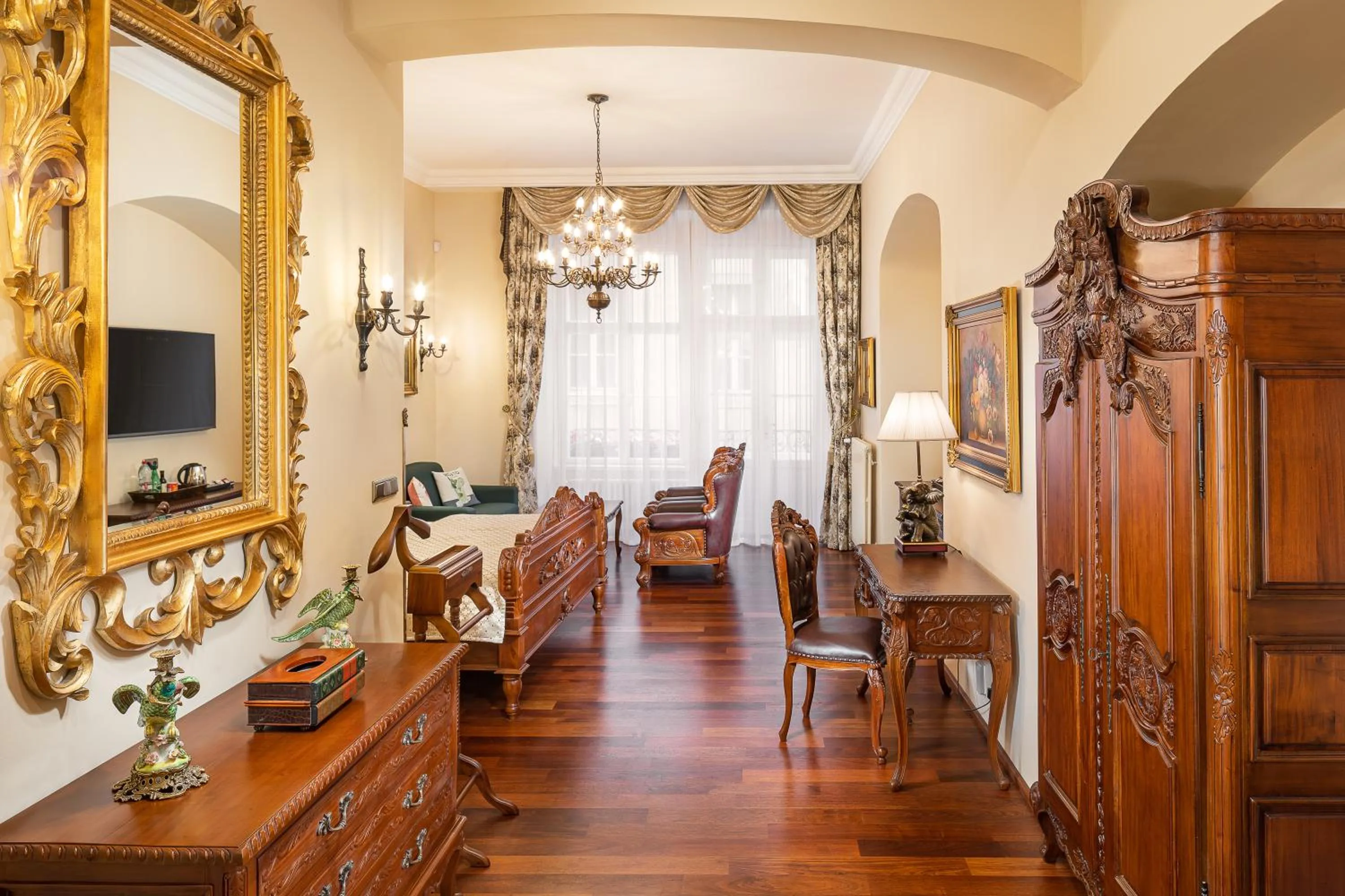 Communal lounge/ TV room in Iron Gate Hotel & Suites Prague by BHG