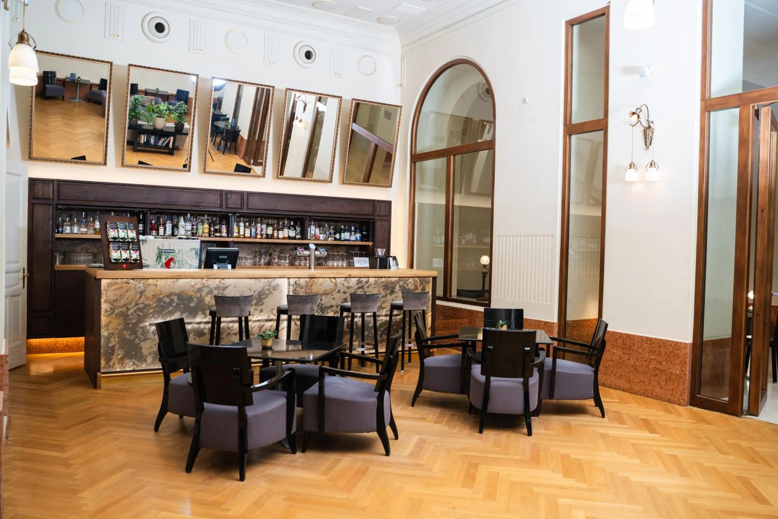 Lobby or reception in K+K Hotel Central